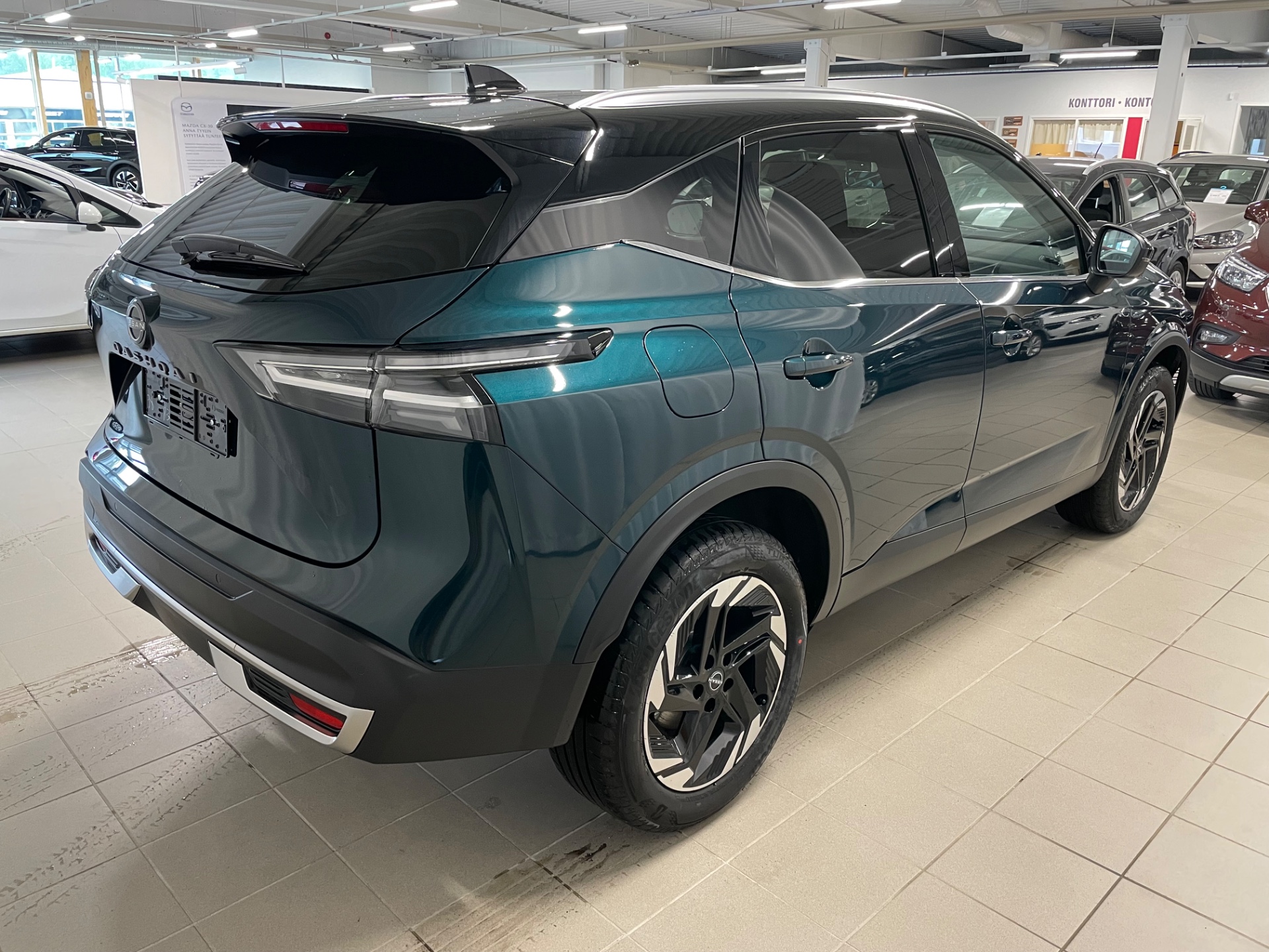 Nissan Qashqai MHEV 158 Xtronic 2WD N-Connecta 2-tone MY24