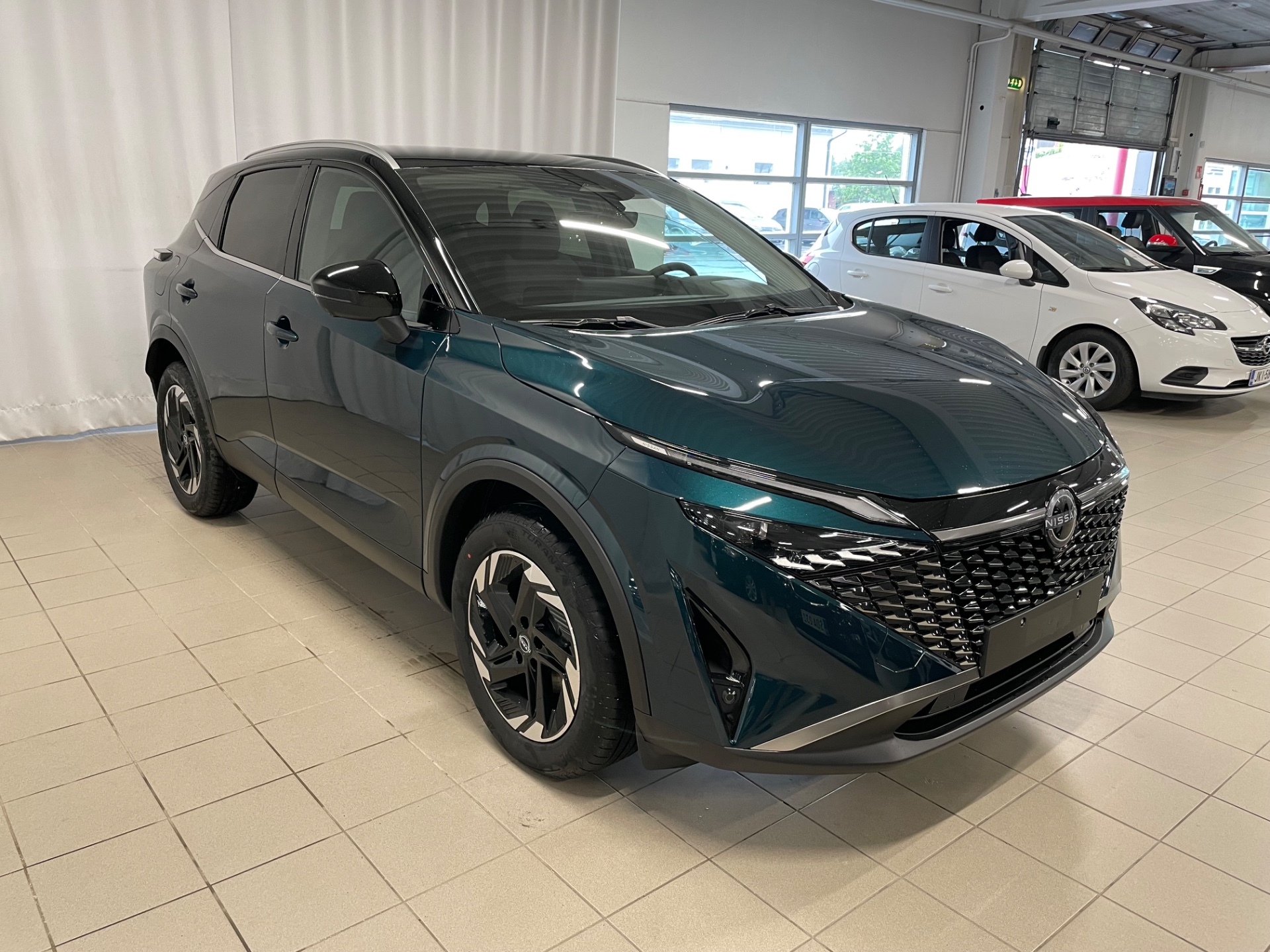 Nissan Qashqai MHEV 158 Xtronic 2WD N-Connecta 2-tone MY24