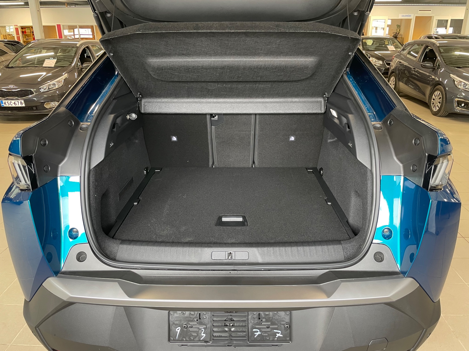 Peugeot 3008 Allure Edition Hybrid 145 Automaatti/ rahoitus 0% korko ja 0€ kulut