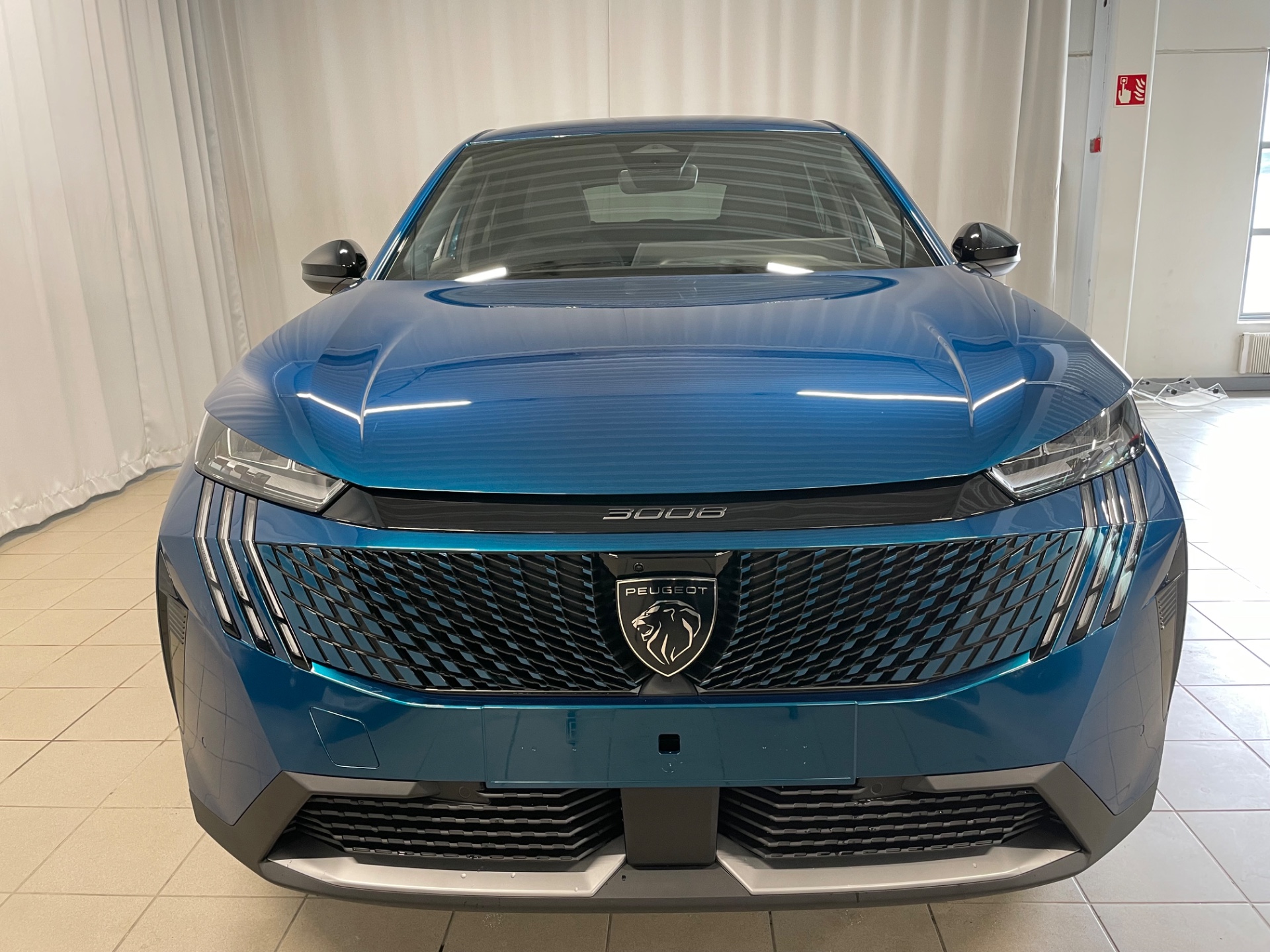 Peugeot 3008 Allure Edition Hybrid 145 Automaatti/ rahoitus 0% korko ja 0€ kulut