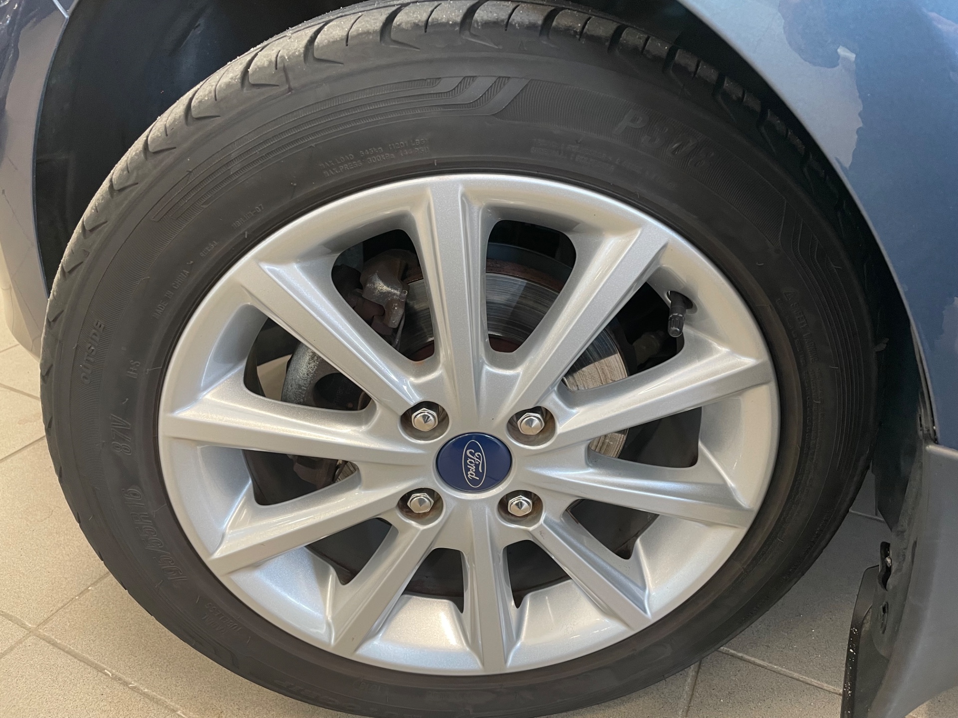 FORD FIESTA 1,0 EcoBoost 100hv M6 Titanium 5-ovinen