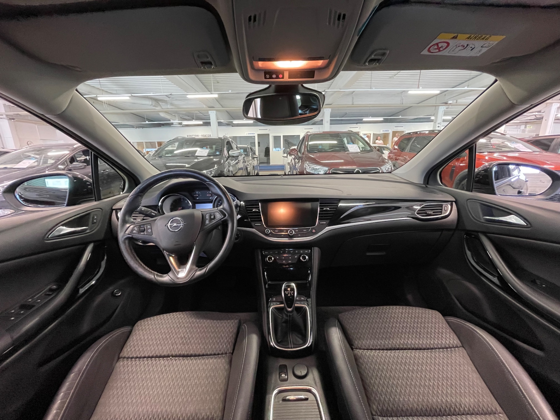 OPEL ASTRA Sports Tourer Innovation 1,0 Turbo Start/Stop 77kW ECT5 / Juuri huollettu