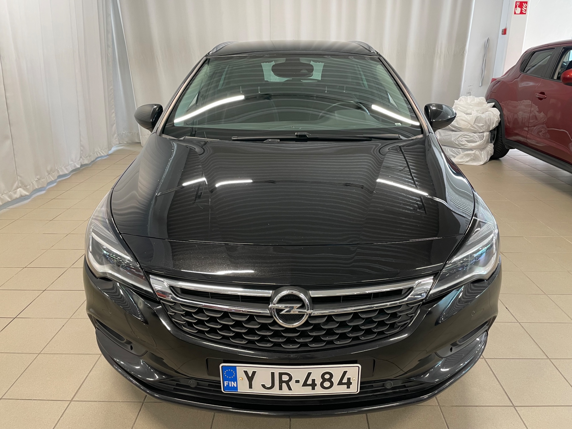 OPEL ASTRA Sports Tourer Innovation 1,0 Turbo Start/Stop 77kW ECT5 / Juuri huollettu