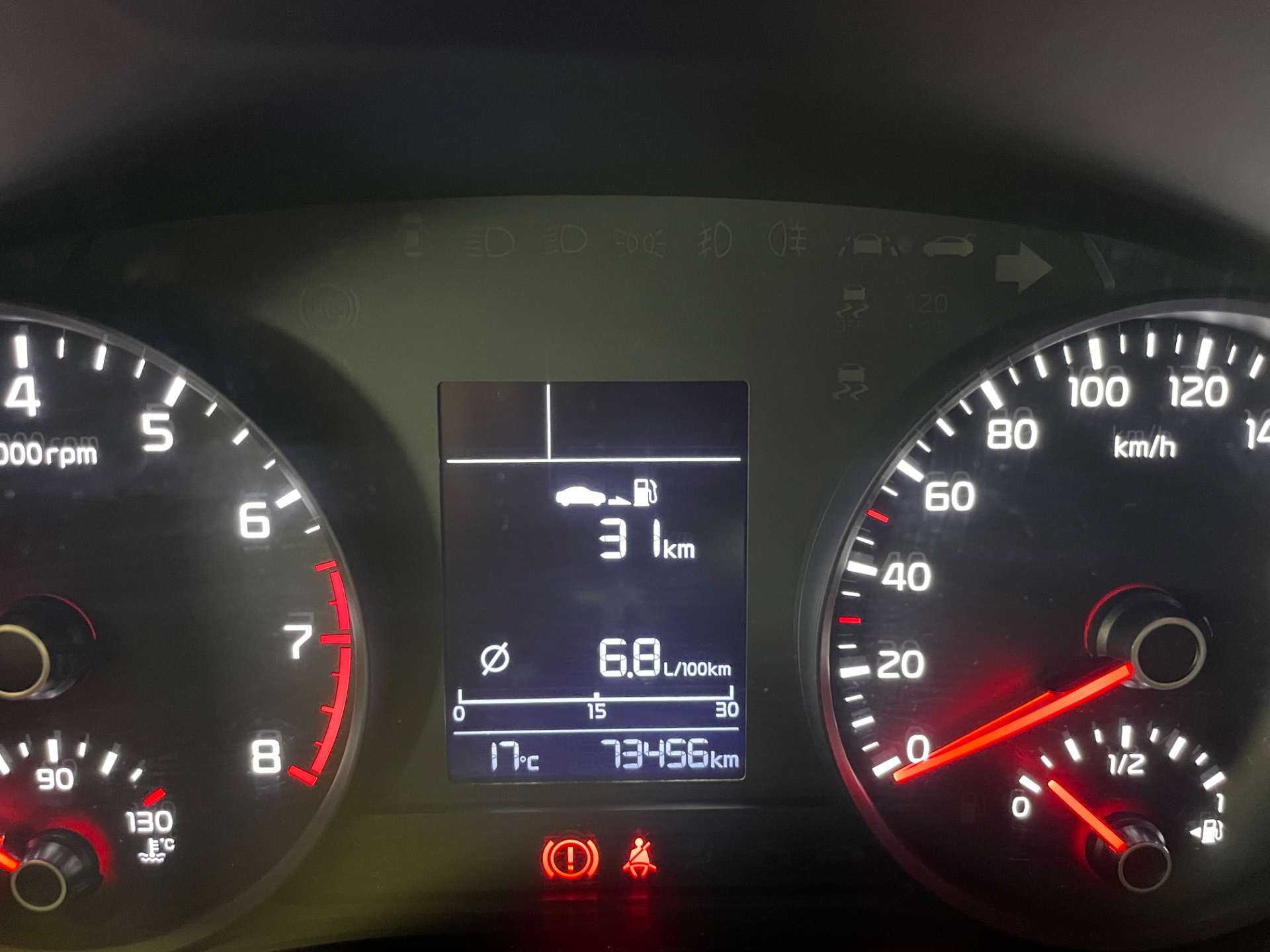 KIA Stonic 1,0 T-GDI ISG 100hv EX EcoDynamics / 1 Omistaja / Täydellinen merkkiliikkeen huoltokirja