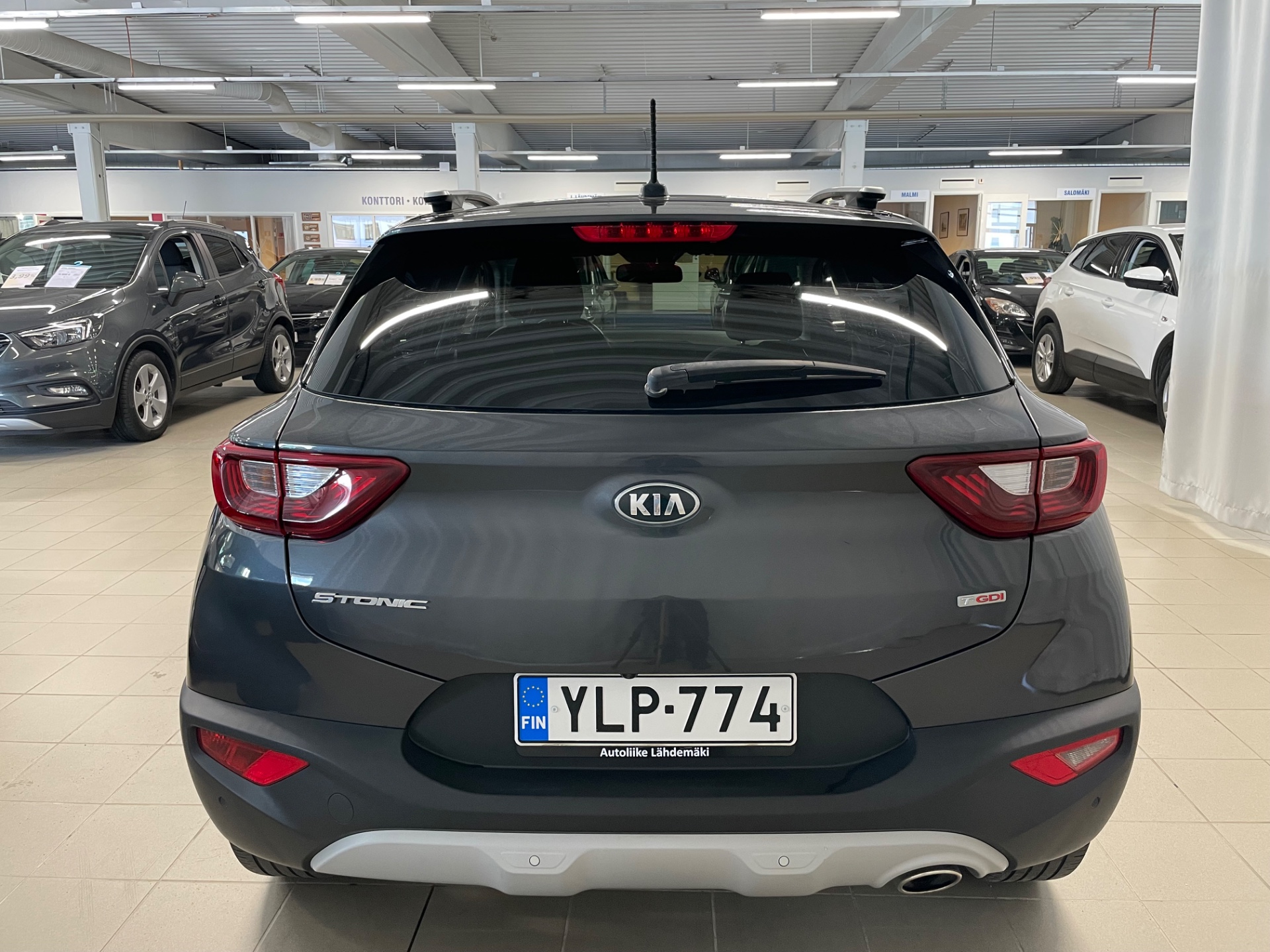 KIA Stonic 1,0 T-GDI ISG 100hv EX EcoDynamics / 1 Omistaja / Täydellinen merkkiliikkeen huoltokirja