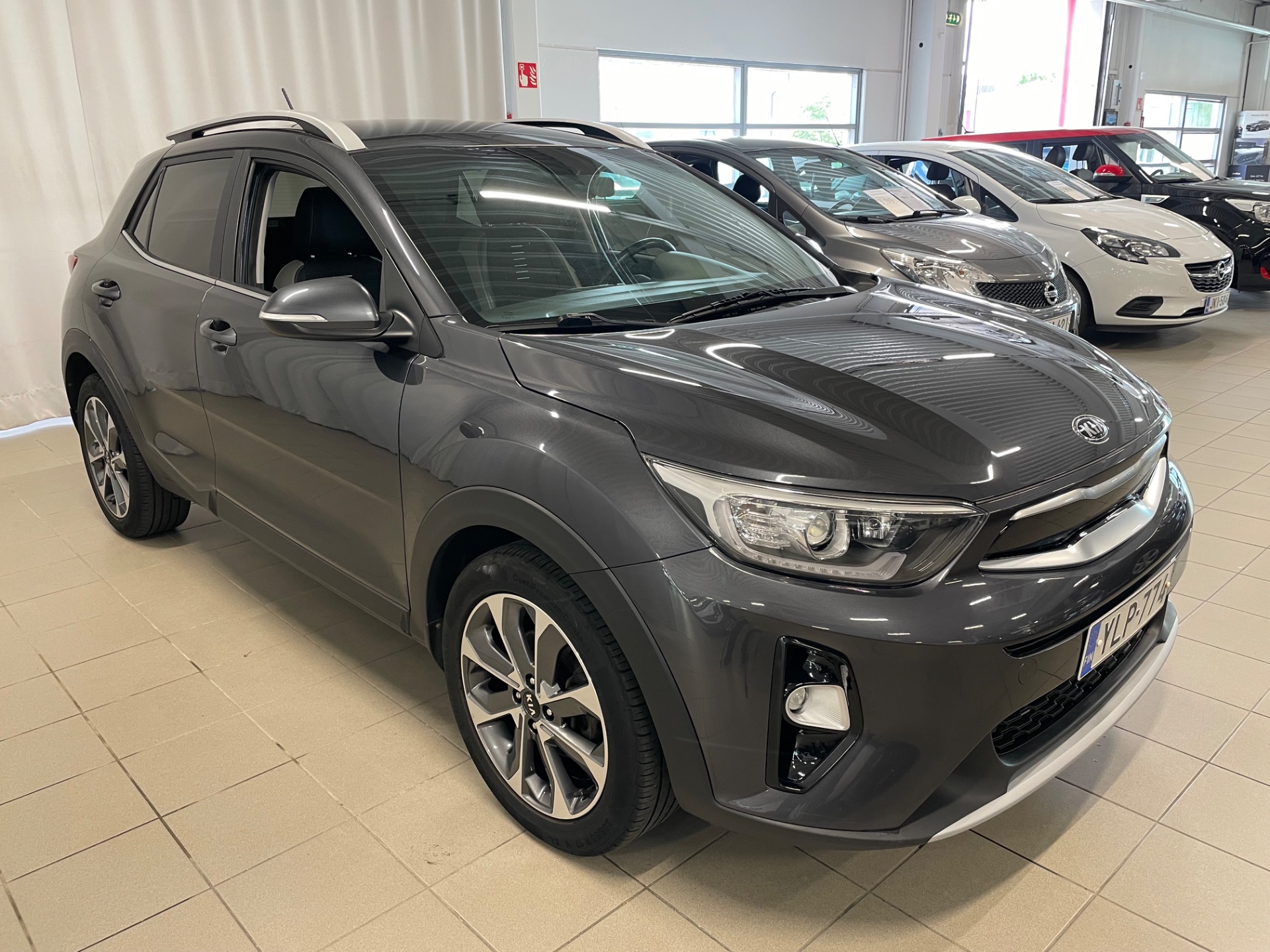 KIA Stonic 1,0 T-GDI ISG 100hv EX EcoDynamics / 1 Omistaja / Täydellinen merkkiliikkeen huoltokirja