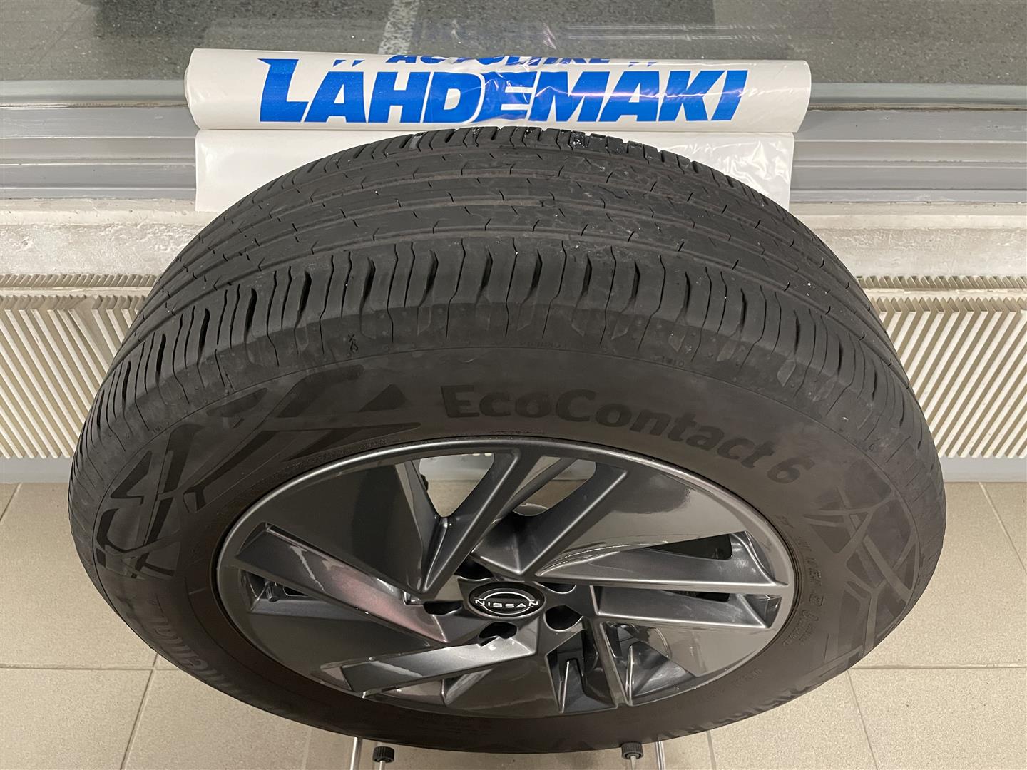 NISSAN QASHQAI MHEV 158 Xtronic 2WD Acenta / Vetokoukku / Moottori- ja sisätilalämmitin / Adapt. vakkari