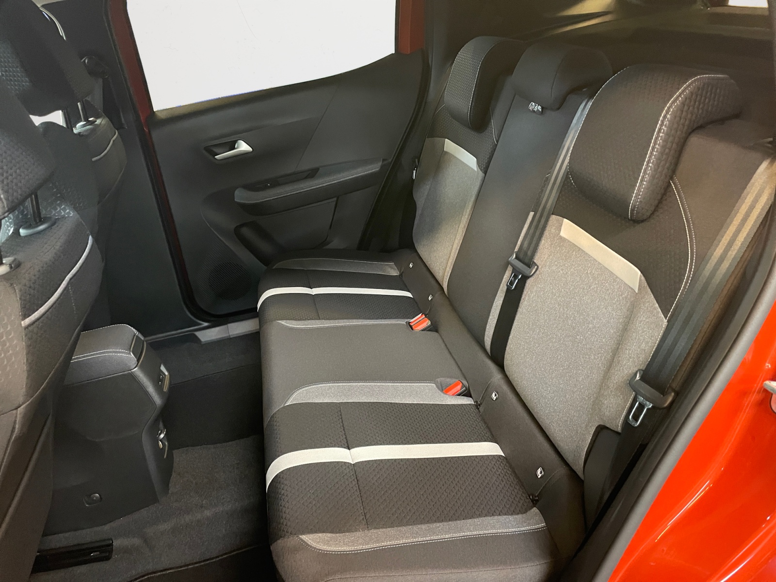 OPEL Frontera 18