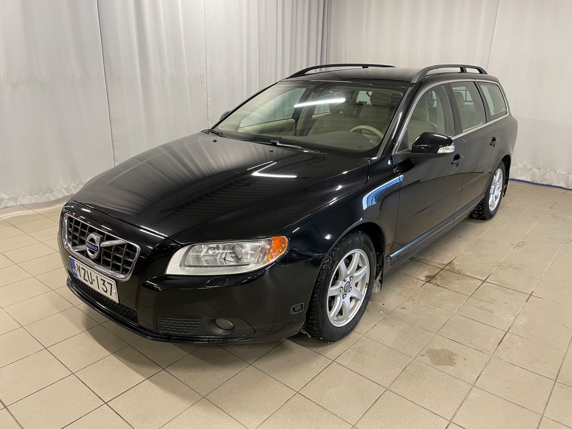 VOLVO V70 1,6D DRIVe Momentum