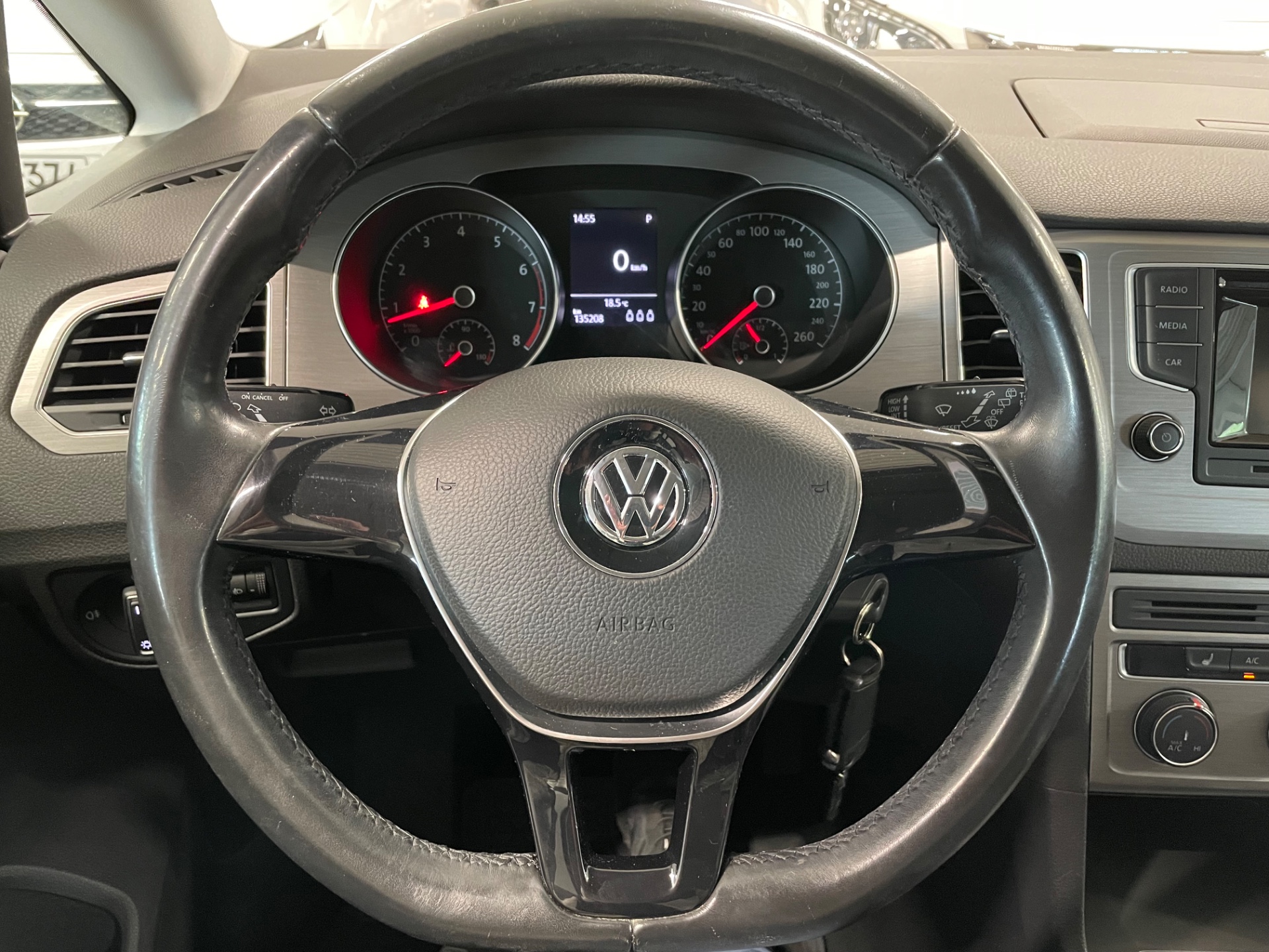 VOLKSWAGEN Golf Sportsvan Comfortline 1,2 TSI 81 kW (110 hv) DSG-automaatti / Siistikuntoinen / Jakohihna vaihdettu /