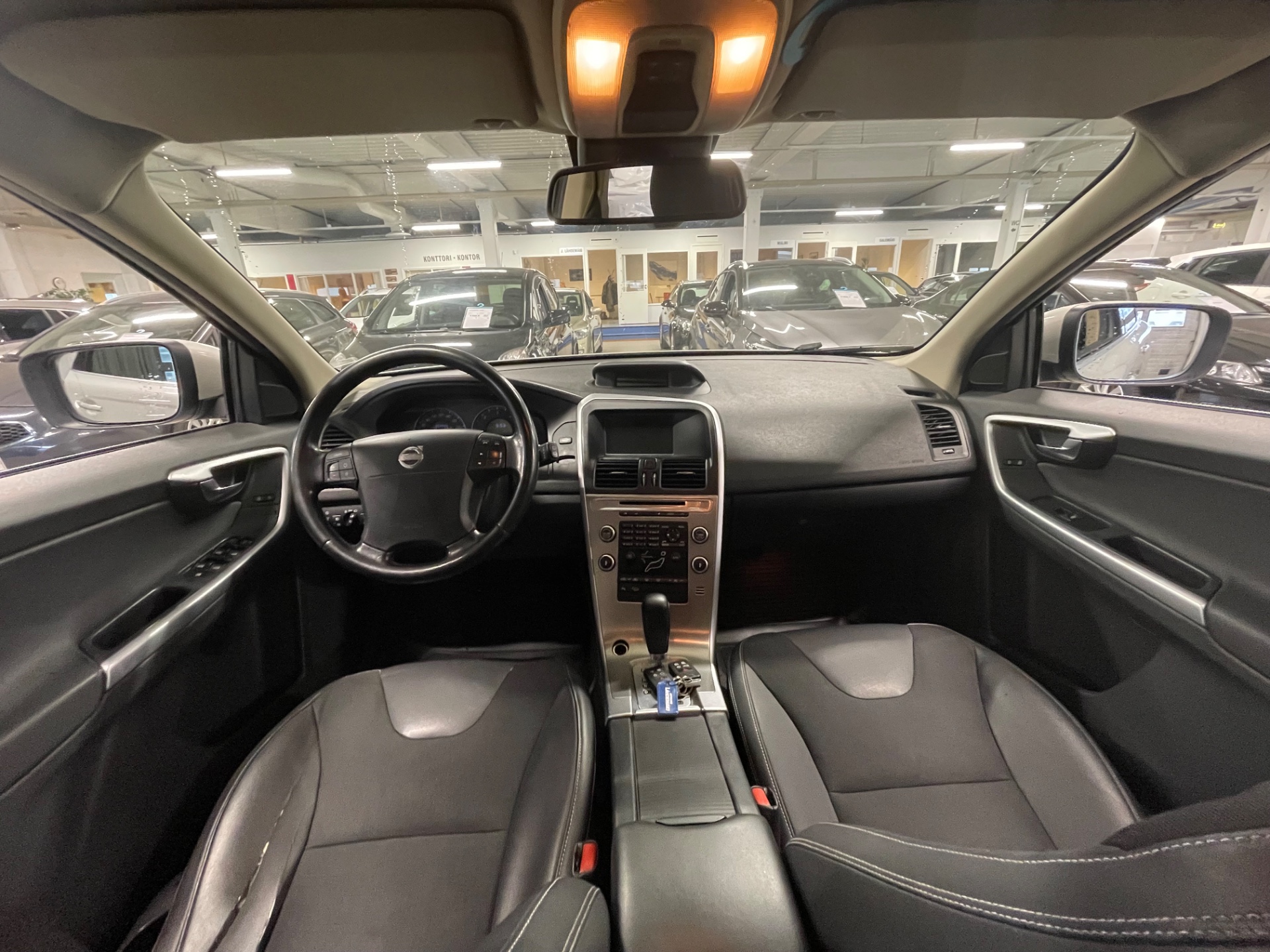 VOLVO XC60 D5 AWD Momentum aut