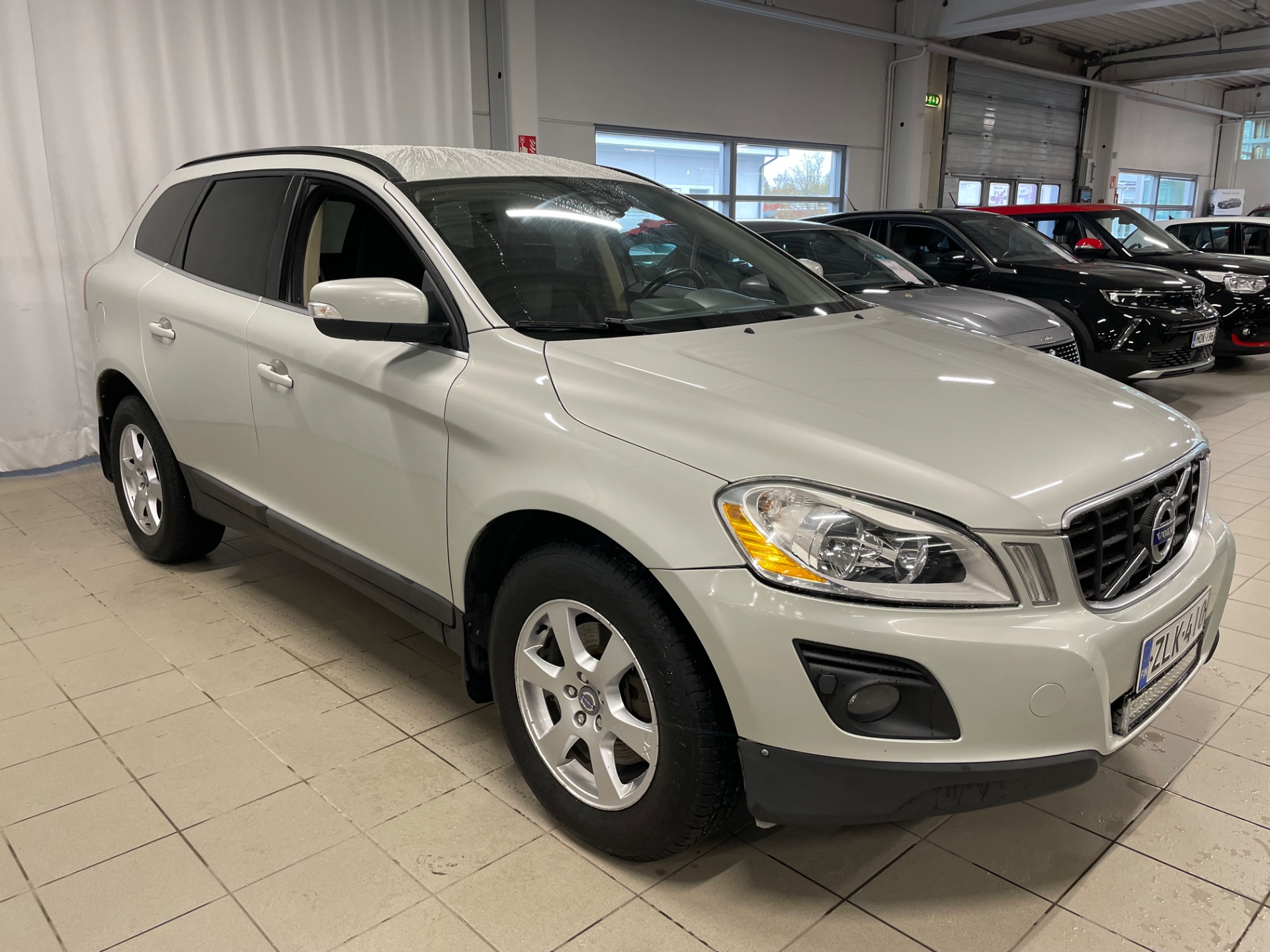 VOLVO XC60 D5 AWD Momentum aut