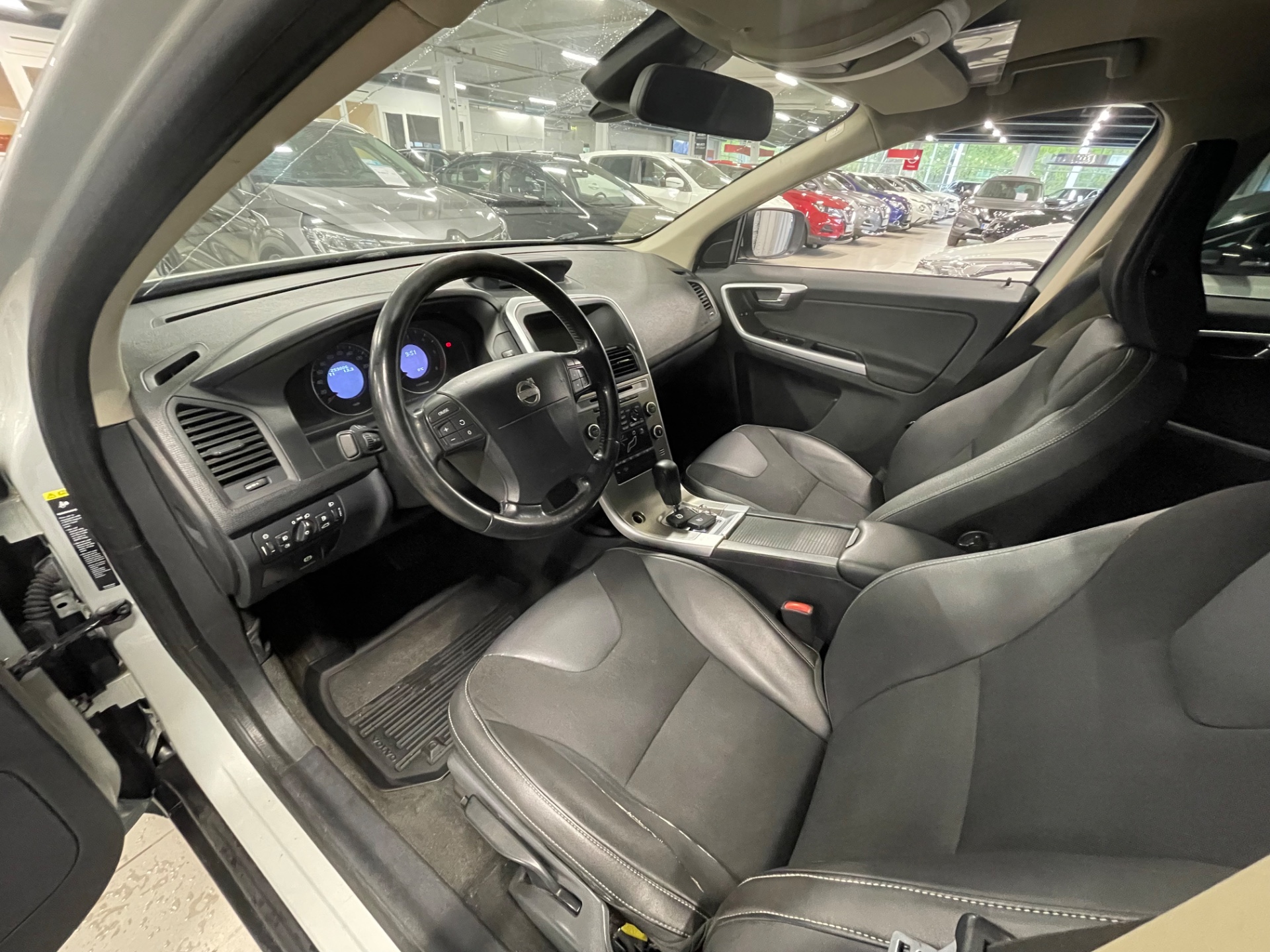 VOLVO XC60 D5 AWD Momentum aut