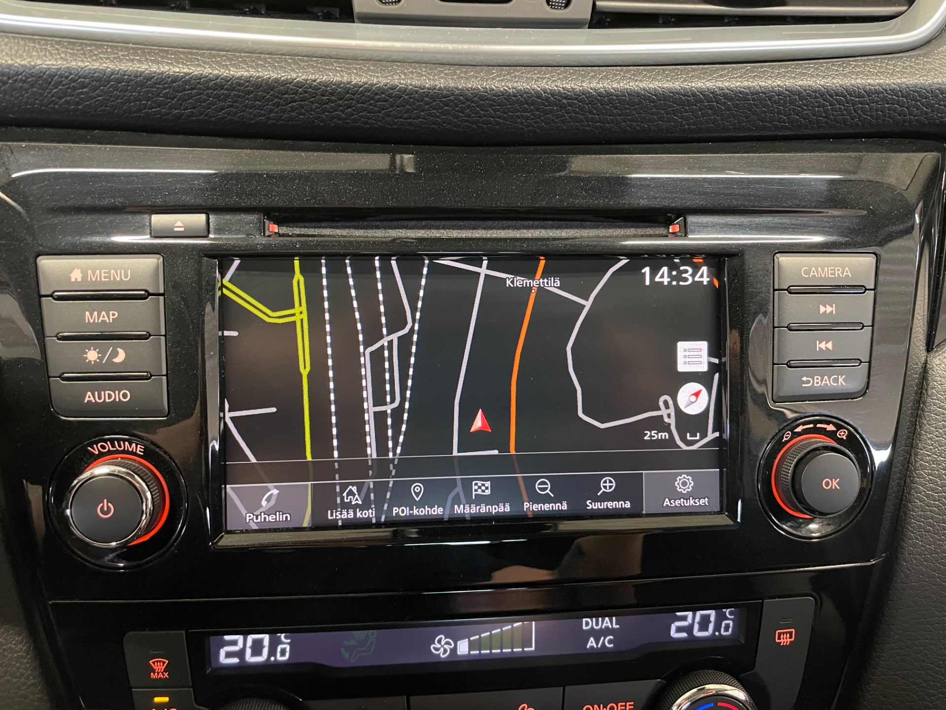 Nissan Qashqai DIG-T 160 N-Connecta 2WD DCT Roof Pack