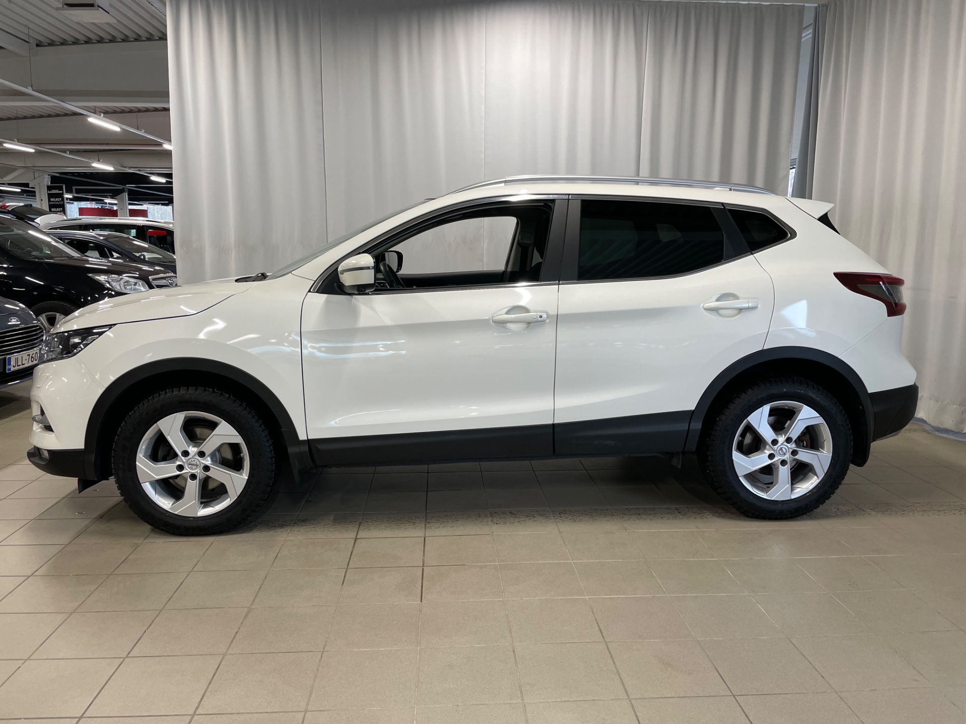 Nissan Qashqai DIG-T 160 N-Connecta 2WD DCT Roof Pack