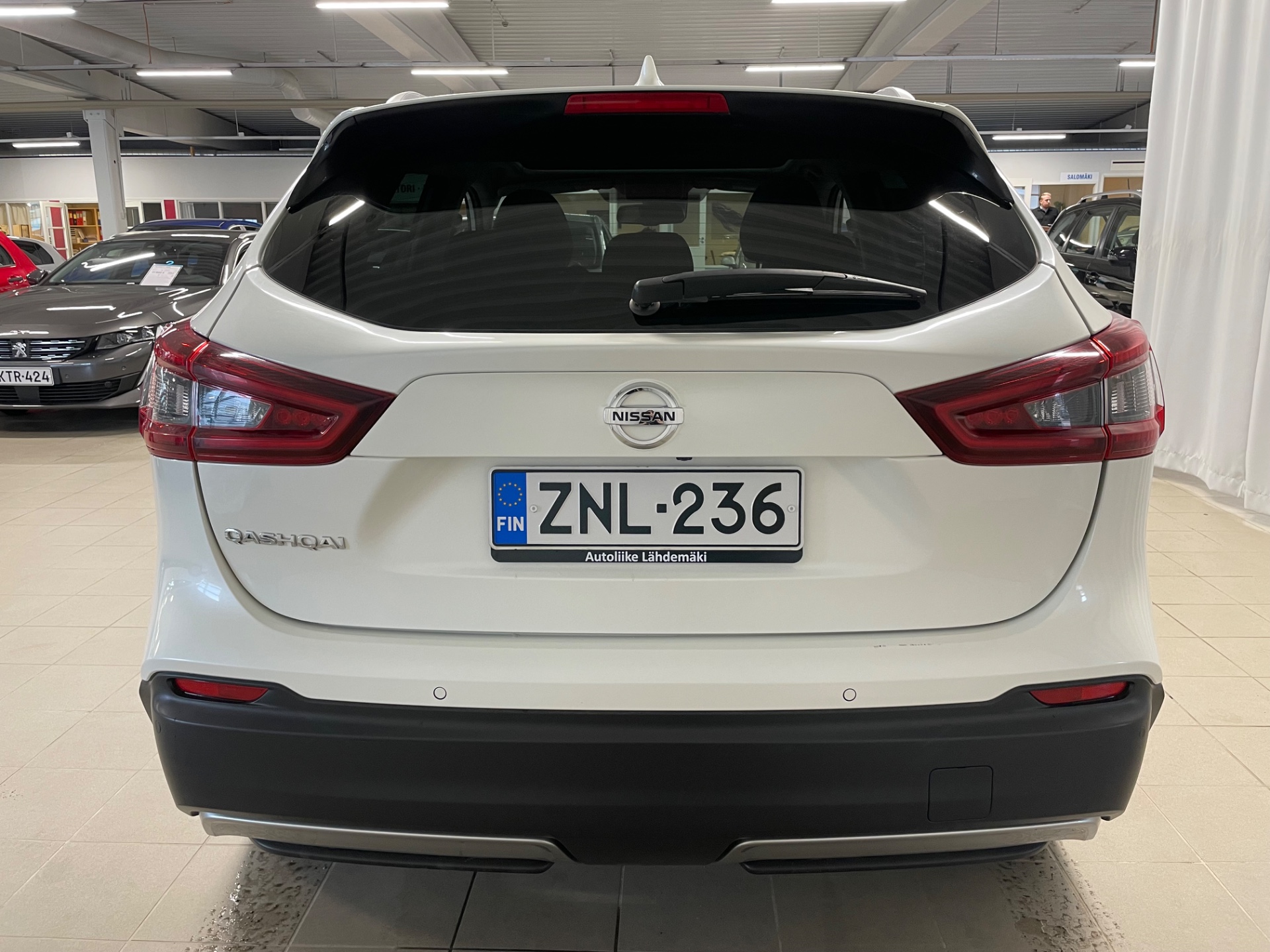 Nissan Qashqai DIG-T 160 N-Connecta 2WD DCT Roof Pack