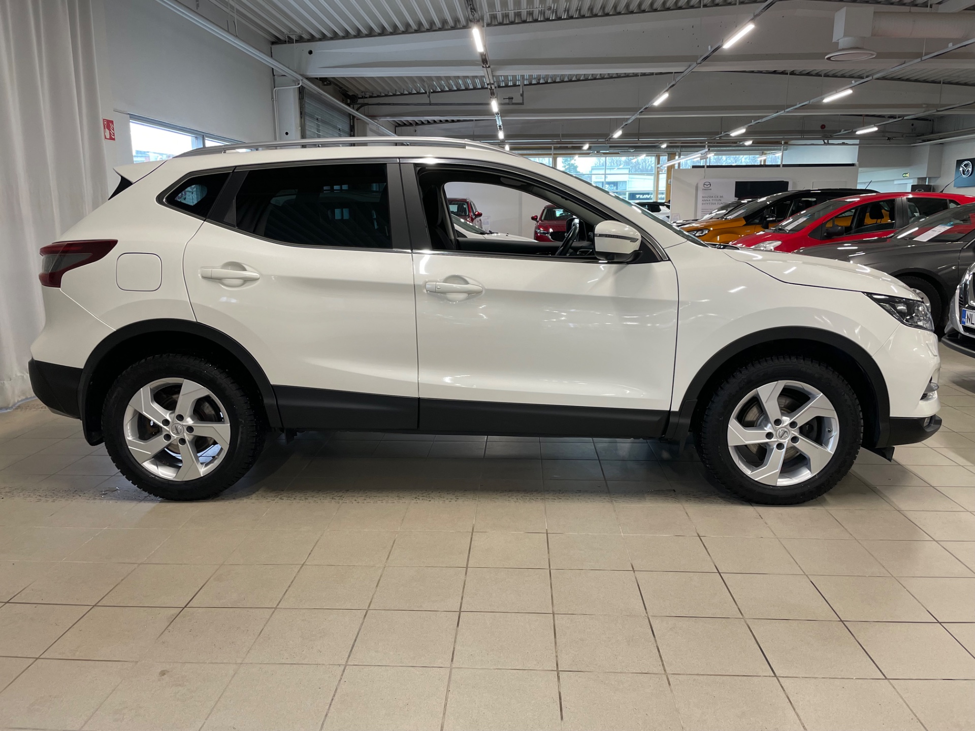 Nissan Qashqai DIG-T 160 N-Connecta 2WD DCT Roof Pack