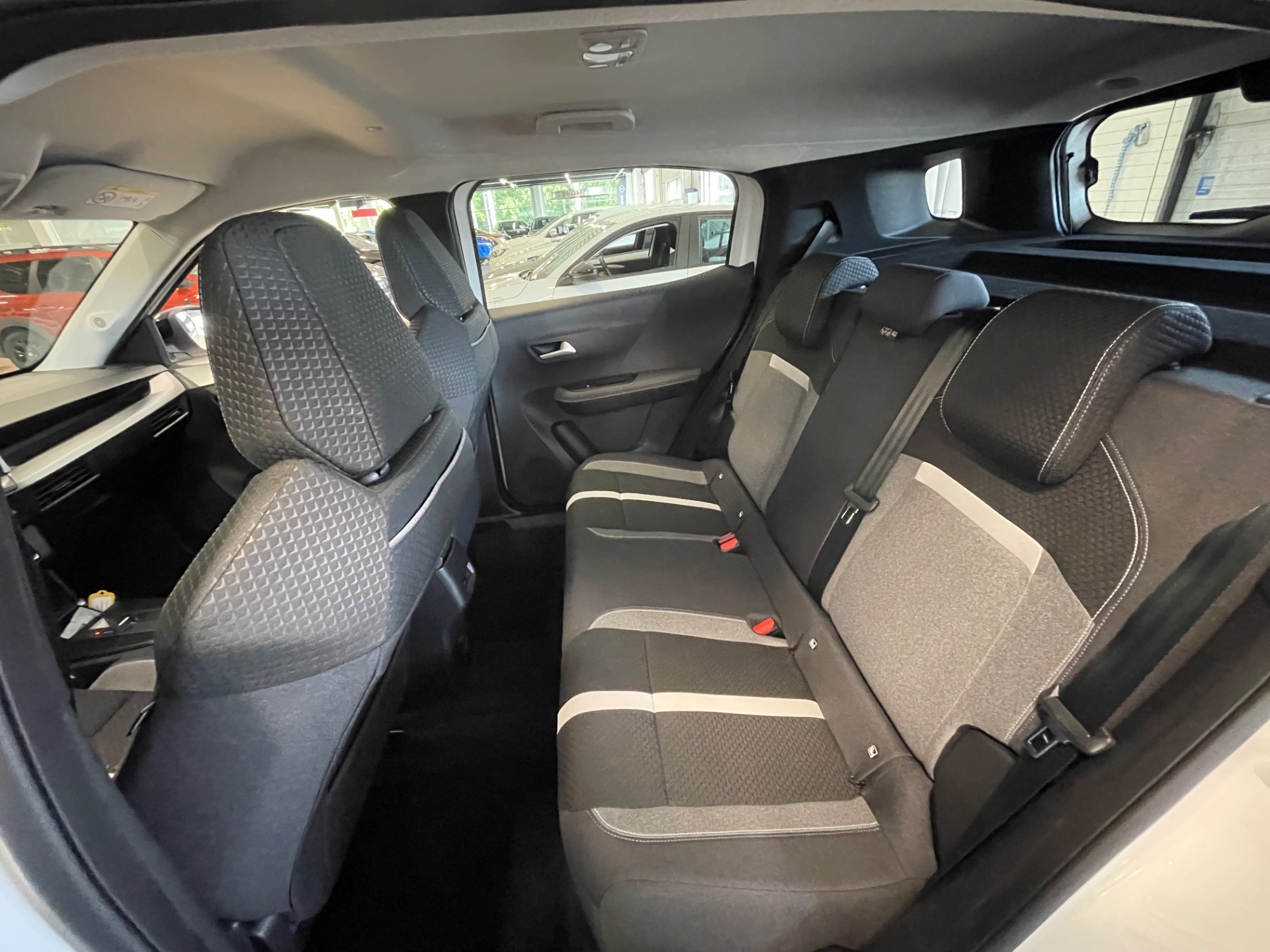 Opel Frontera GS Launch Edition Hybrid 145 Automaatti