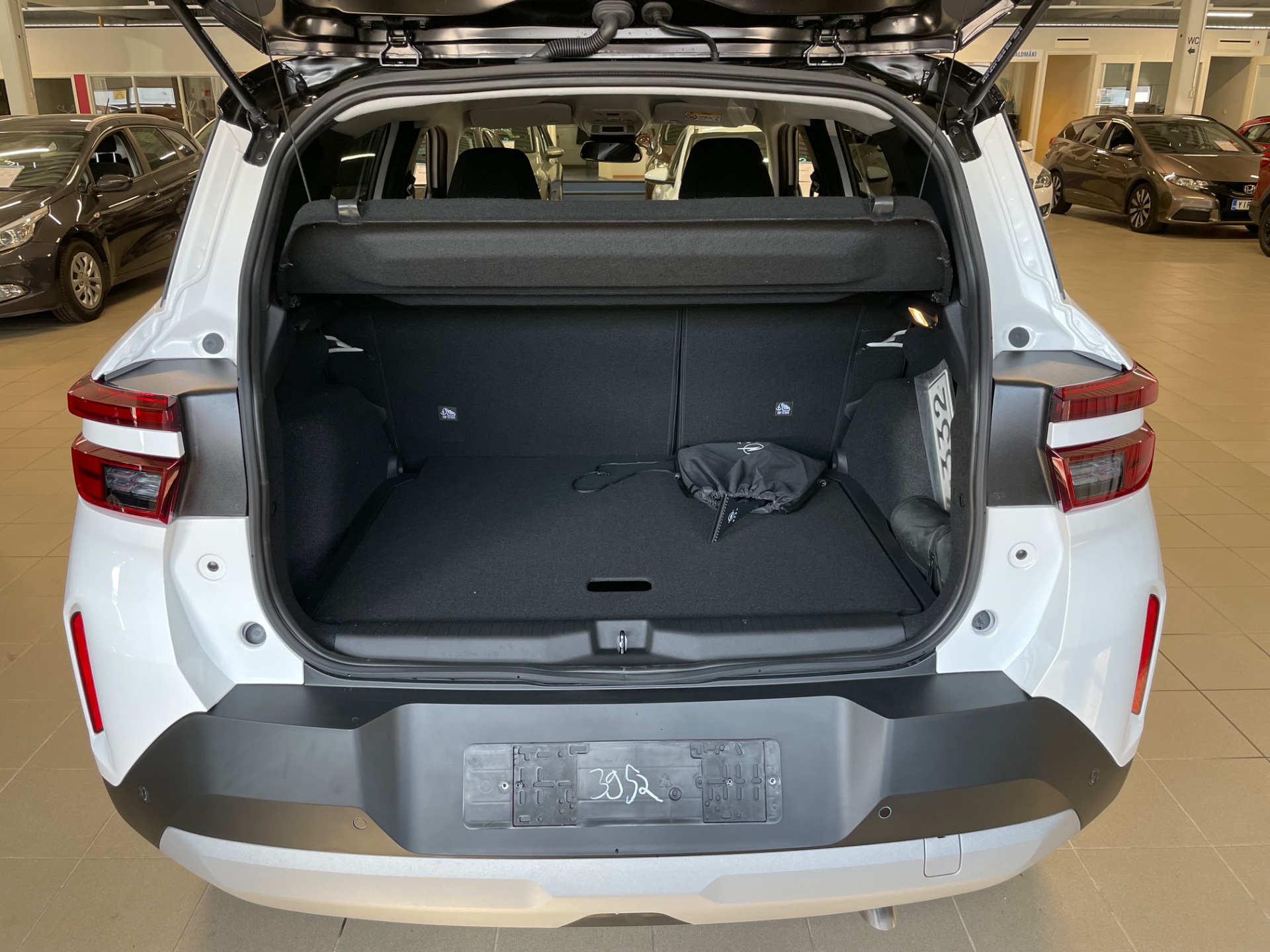 Opel Frontera GS Launch Edition Hybrid 145 Automaatti