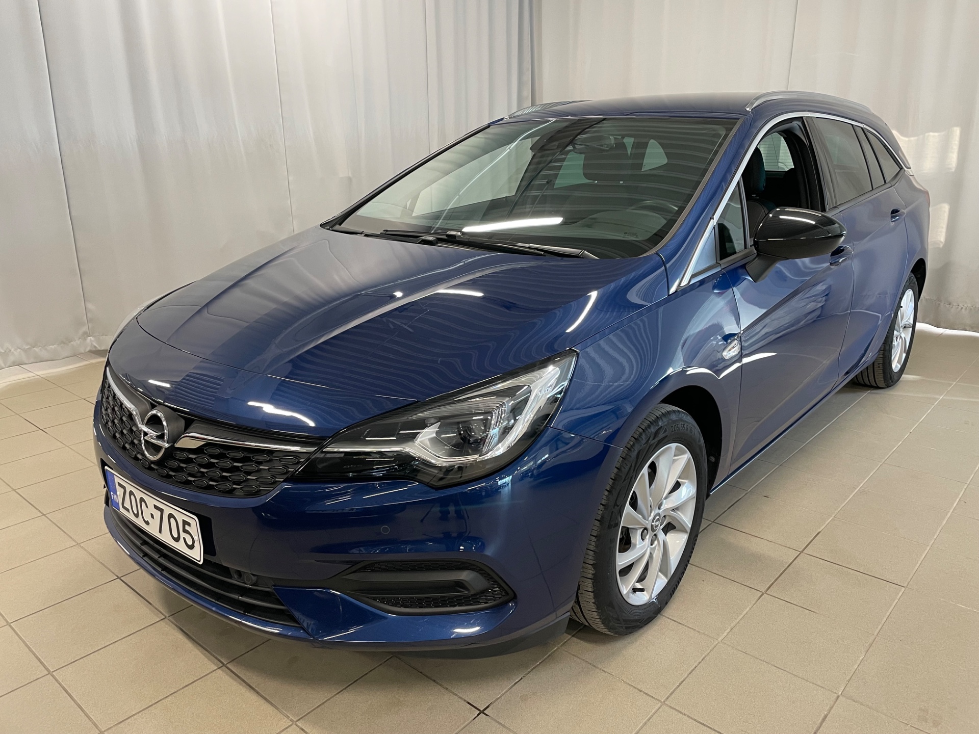 OPEL ASTRA Sports Tourer Classic Innovation 130 Turbo / Korkotarjous 2,99% + kulut