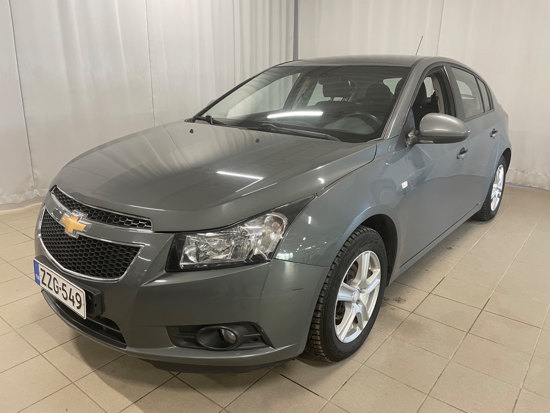 CHEVROLET Cruze 5-ov LT 1,6 91kW MT5 / Hyvin huollettu / Siisti kuntoinen