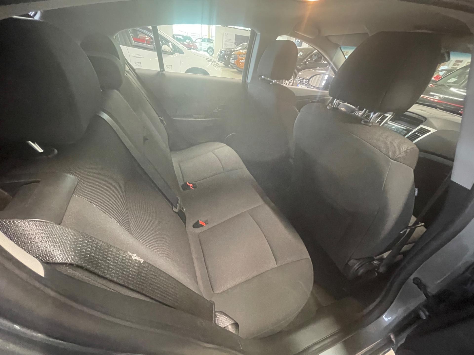 CHEVROLET Cruze 5-ov LT 1,6 91kW MT5 / Hyvin huollettu / Siisti kuntoinen