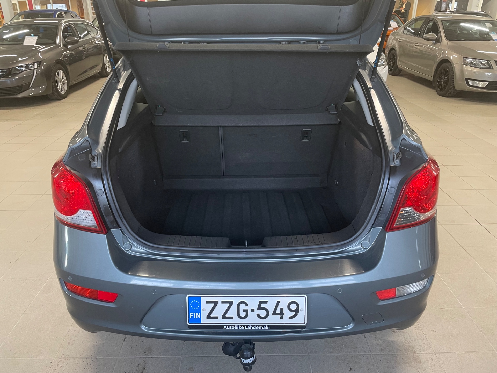 CHEVROLET Cruze 5-ov LT 1,6 91kW MT5 / Hyvin huollettu / Siisti kuntoinen