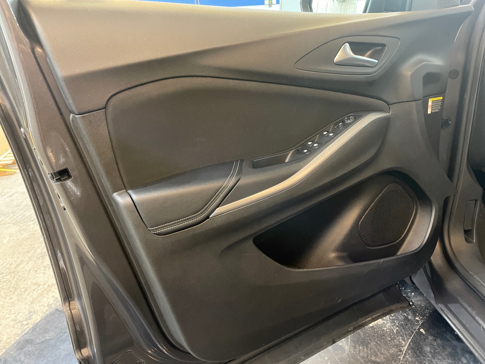 OPEL GRANDLAND X 11