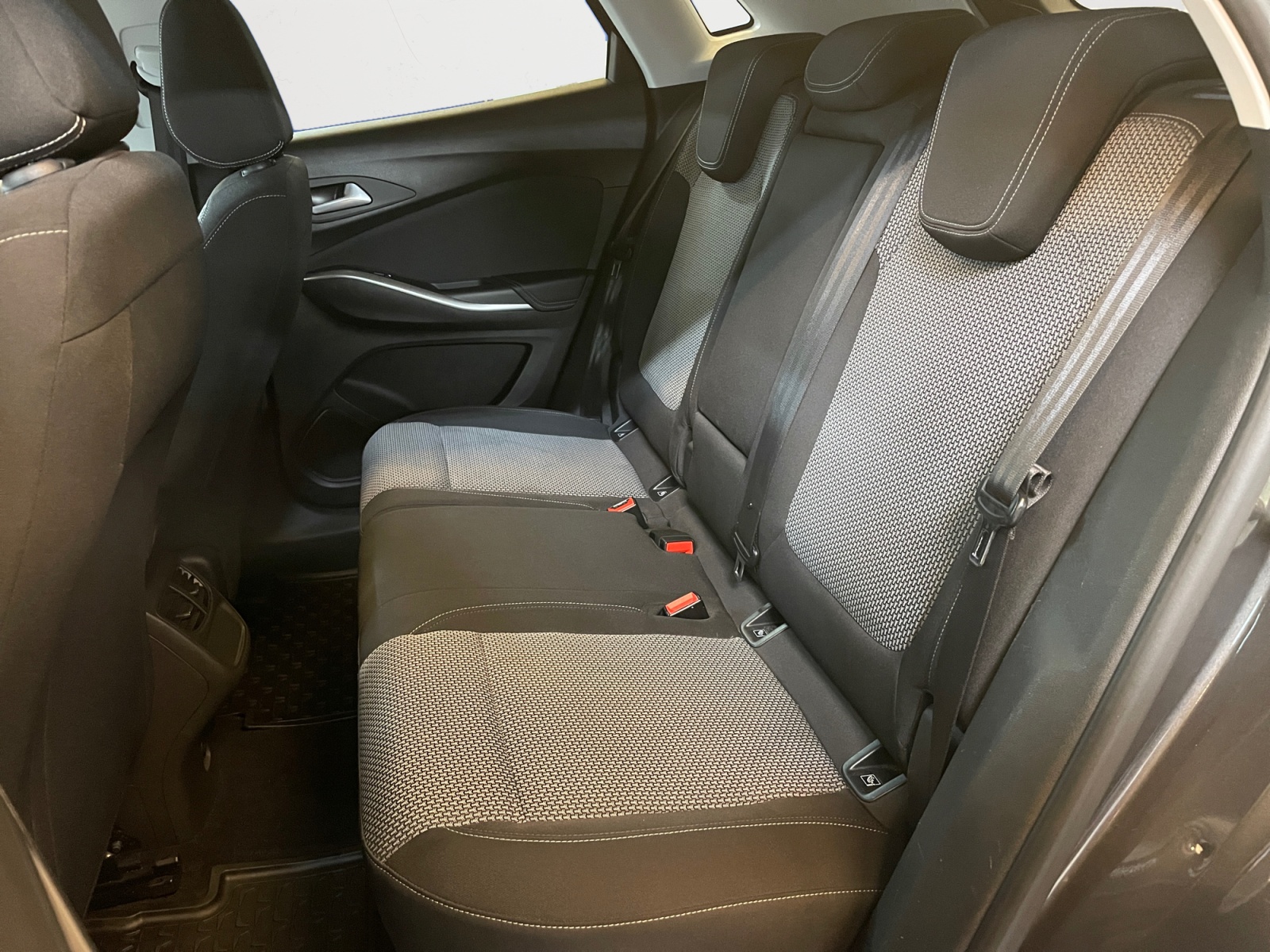 OPEL GRANDLAND X 16
