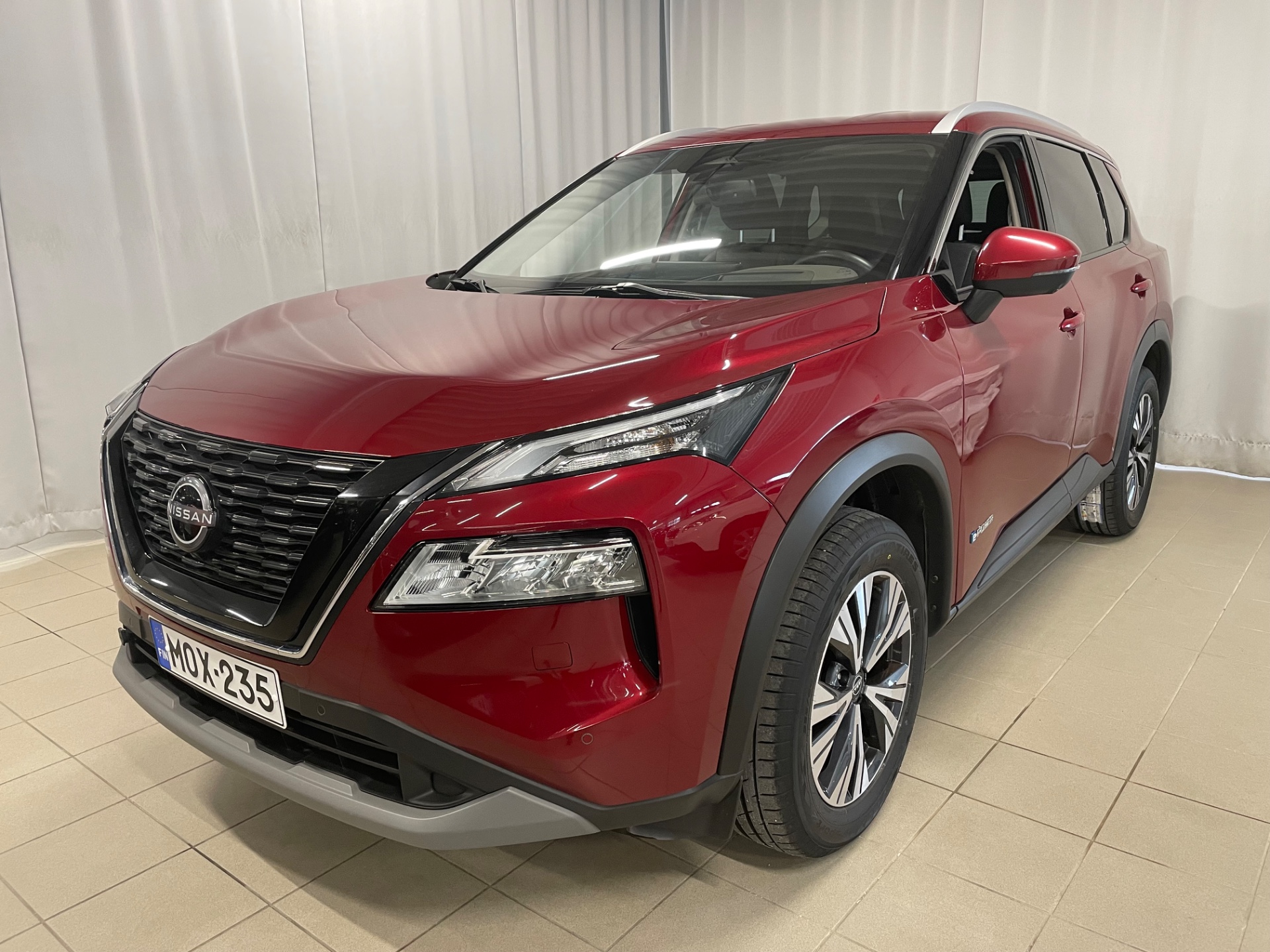 NISSAN X-TRAIL e-4orce N-Connecta 5ST / Korkotarjous 2,99% + kulut