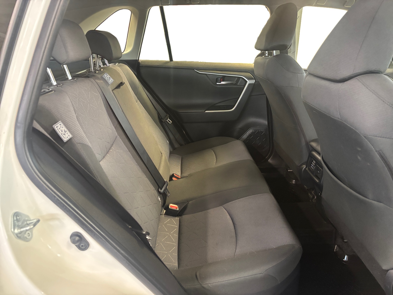 Toyota RAV4 16