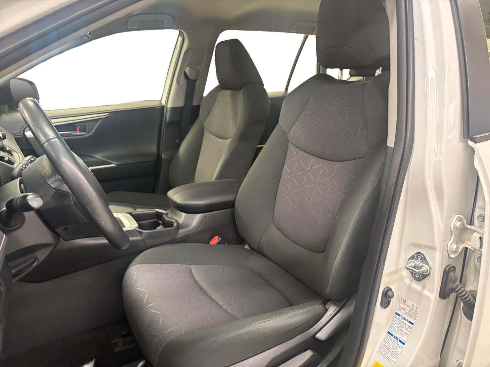 Toyota RAV4 8