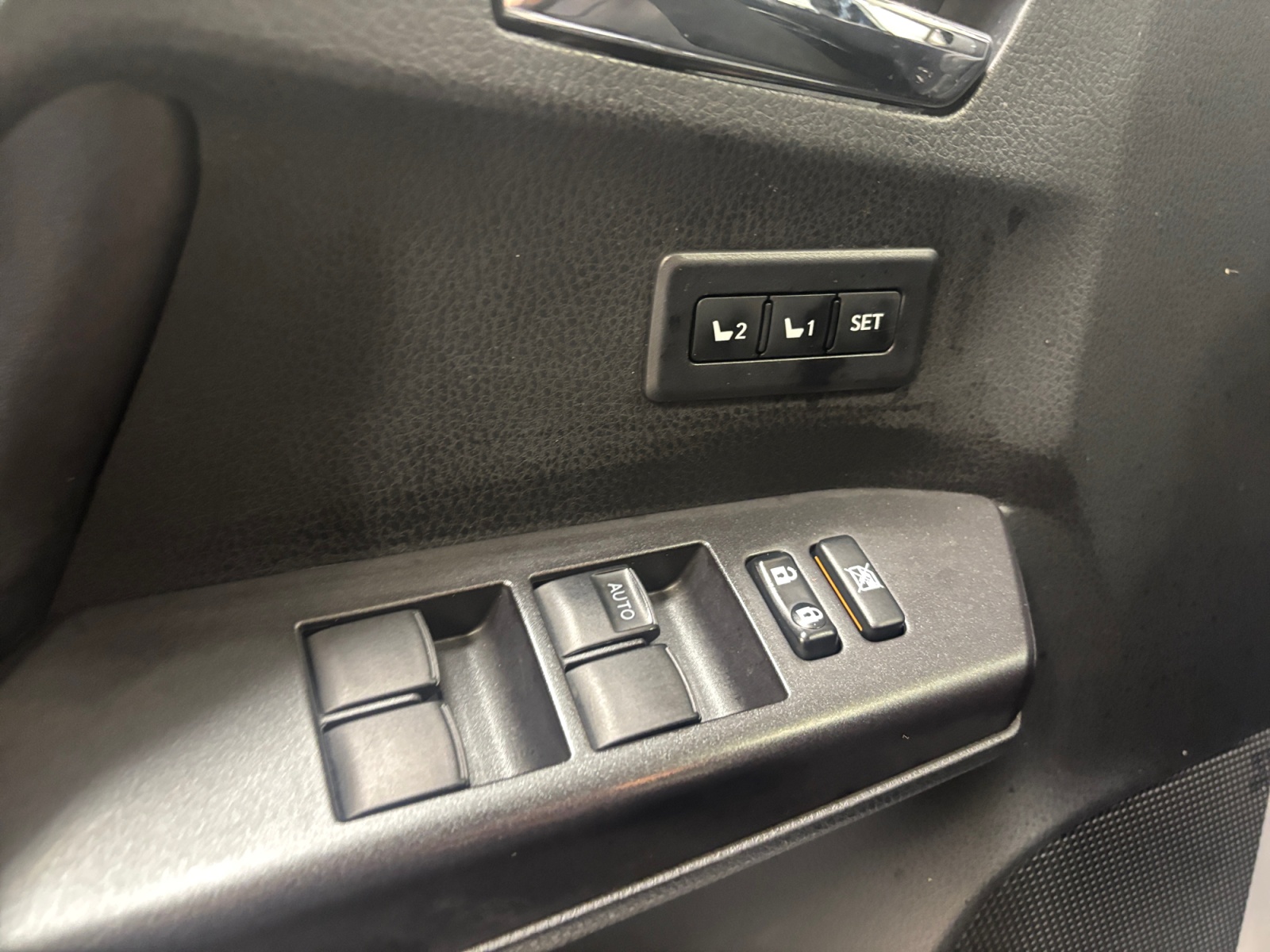 Toyota RAV4 22
