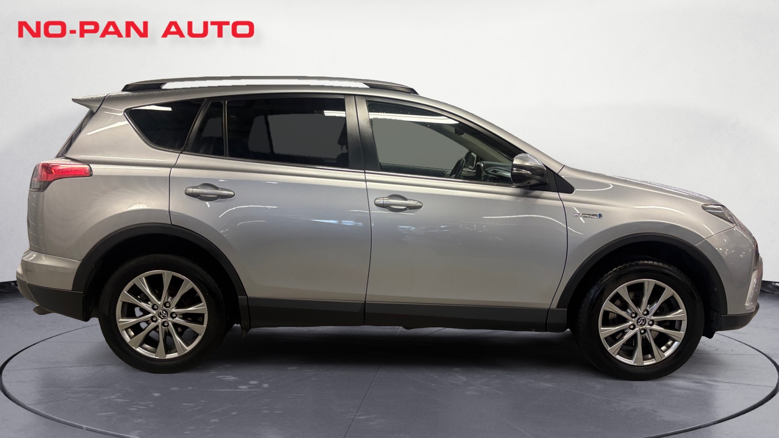 Toyota RAV4 6