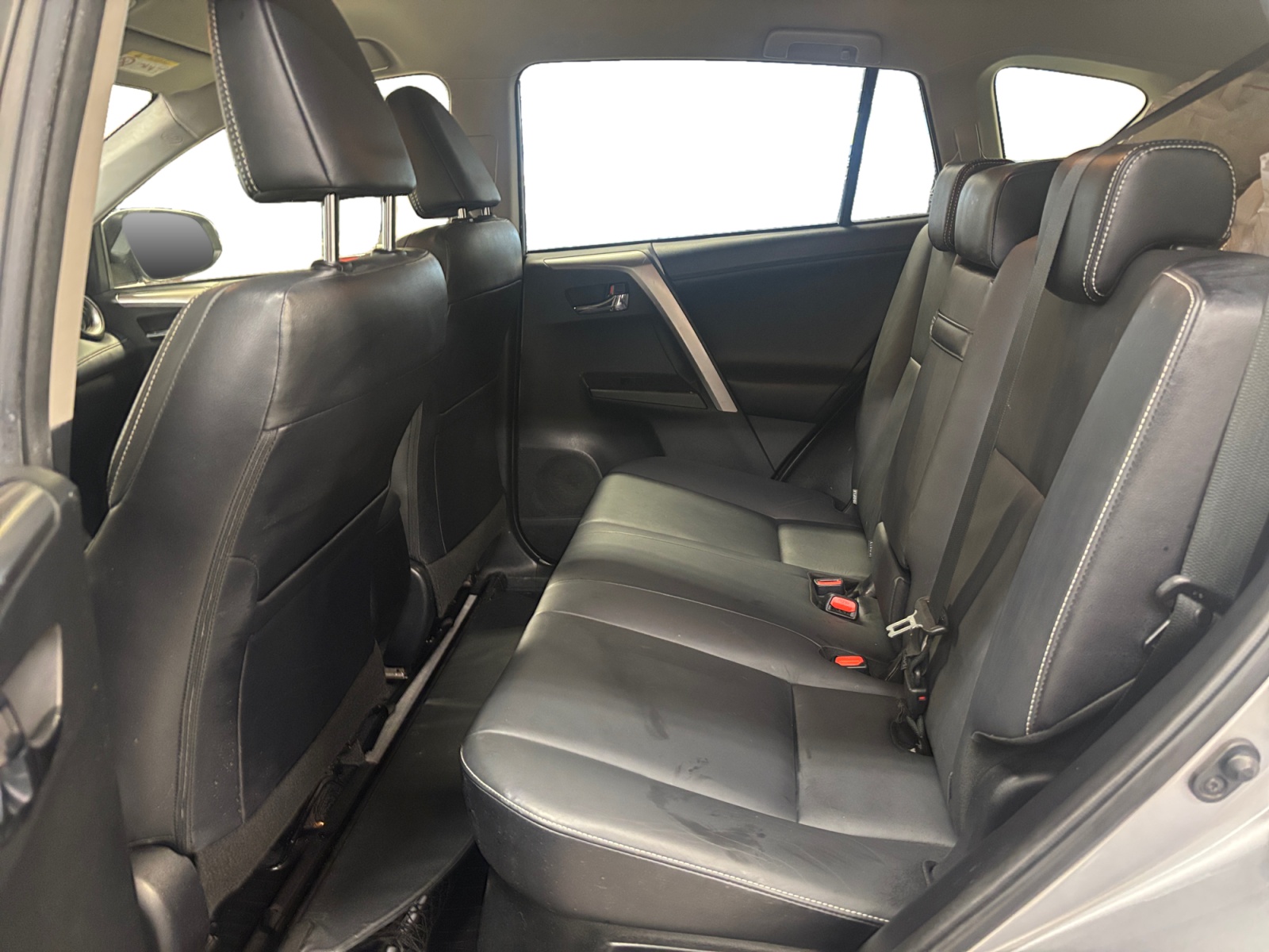 Toyota RAV4 10
