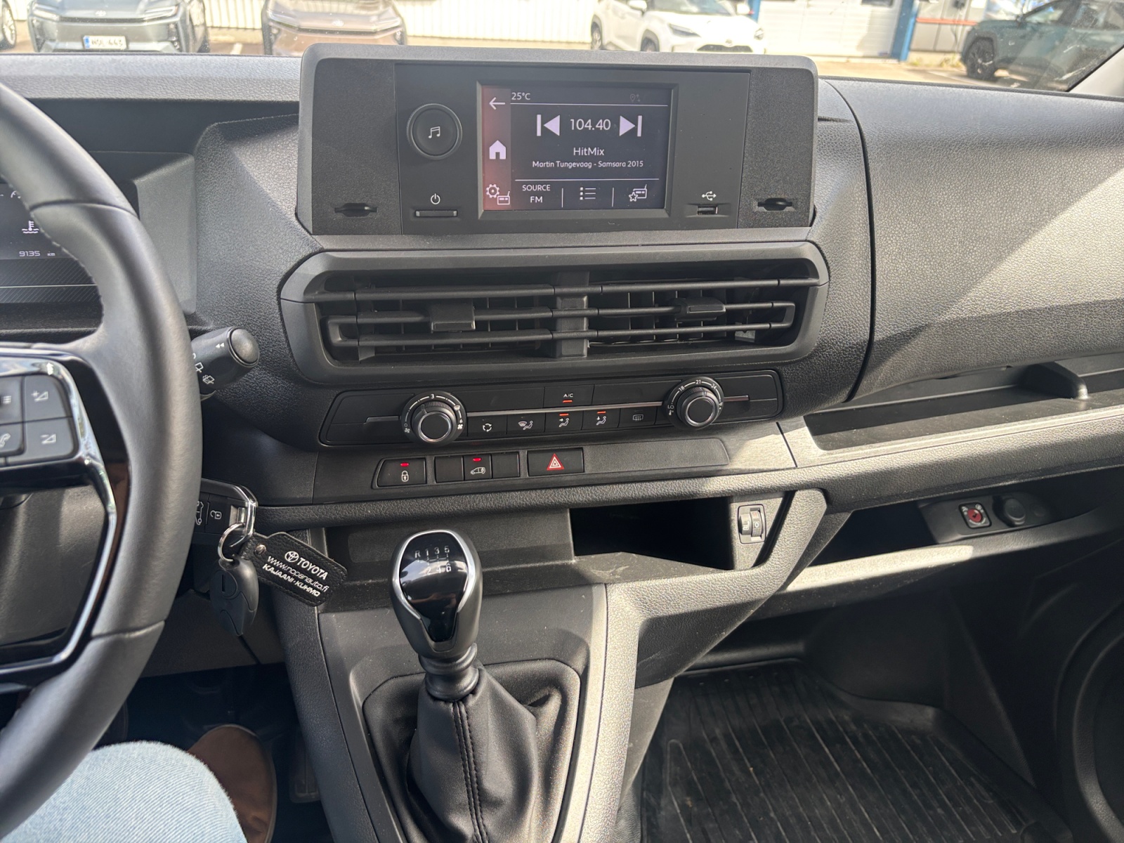 Toyota Proace 12