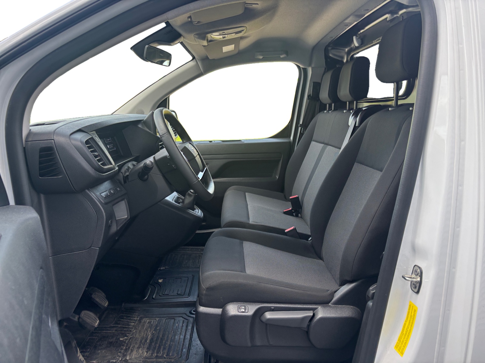 Toyota Proace 8