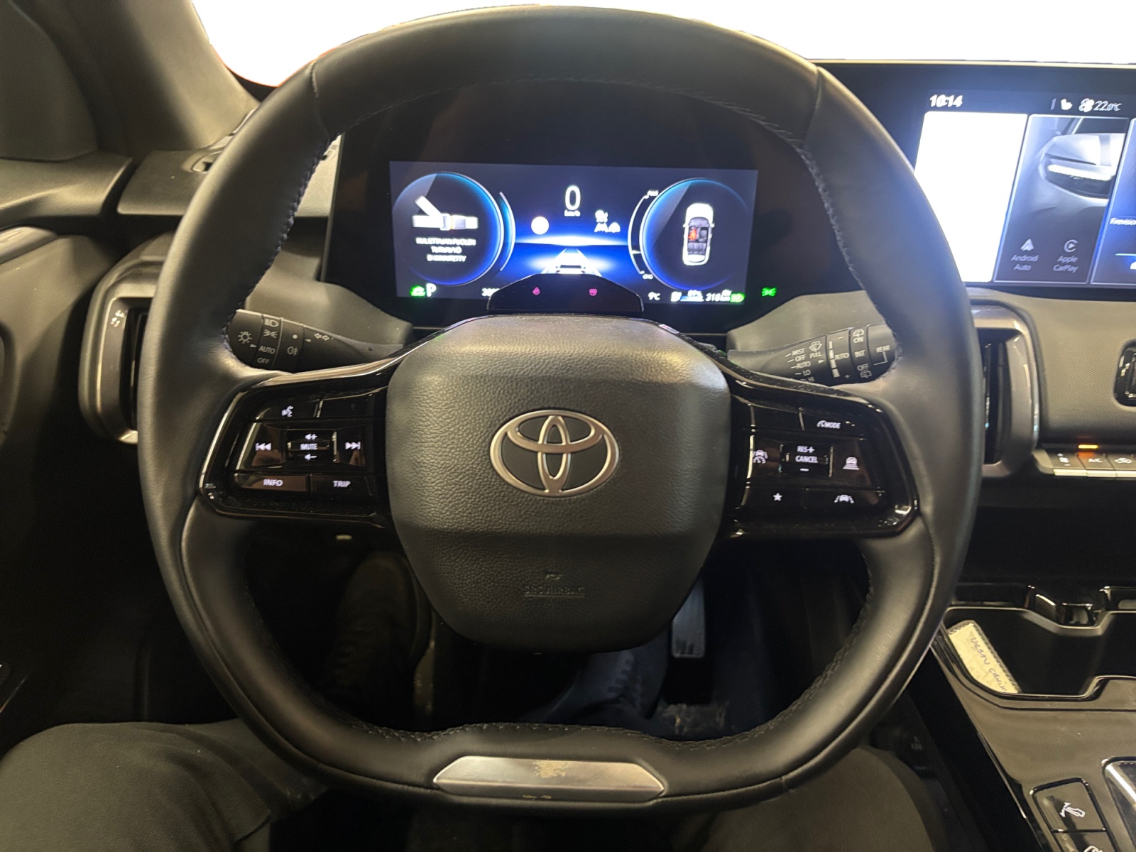 Toyota Urban Cruiser 12