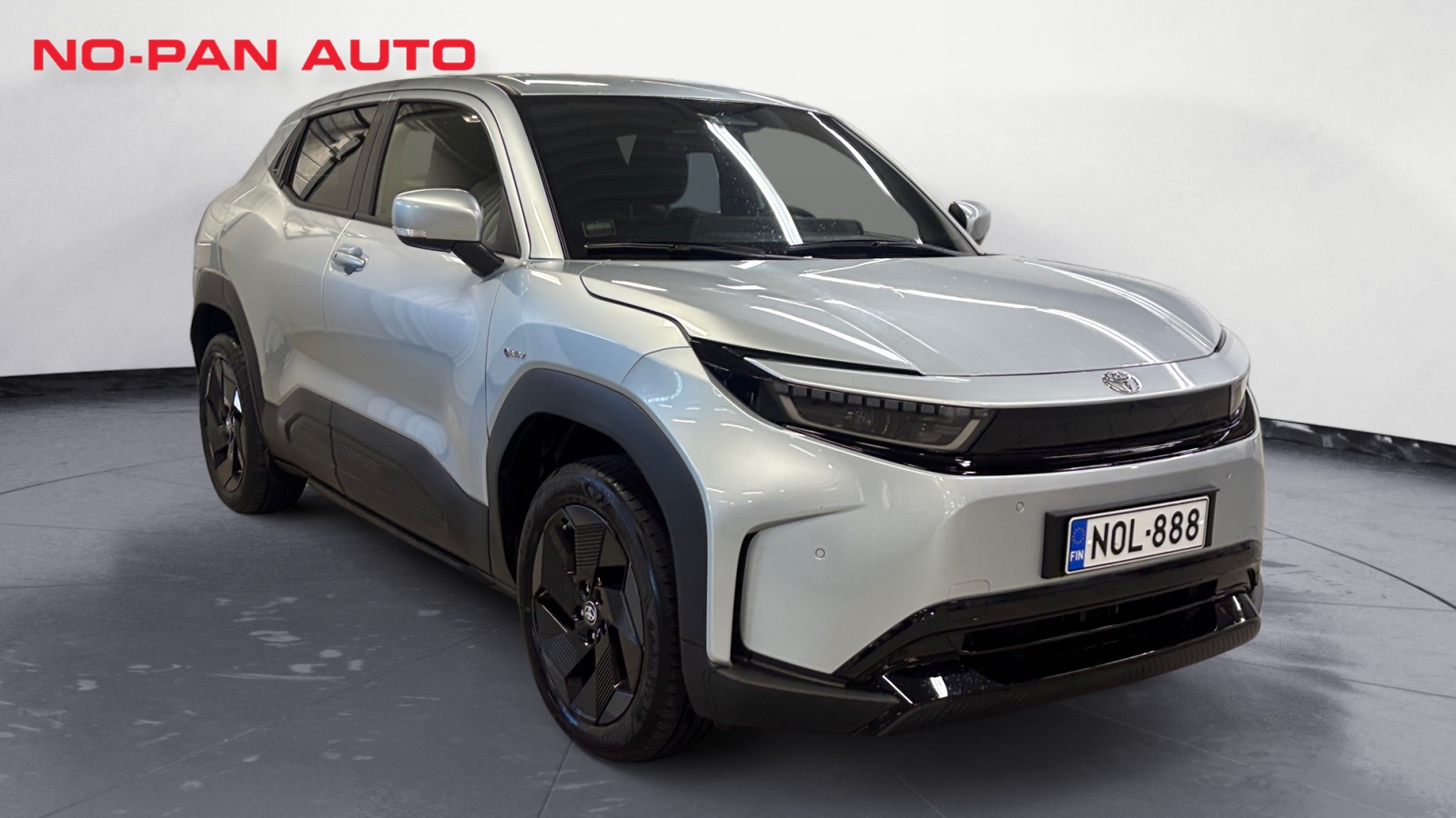 Toyota Urban Cruiser 6