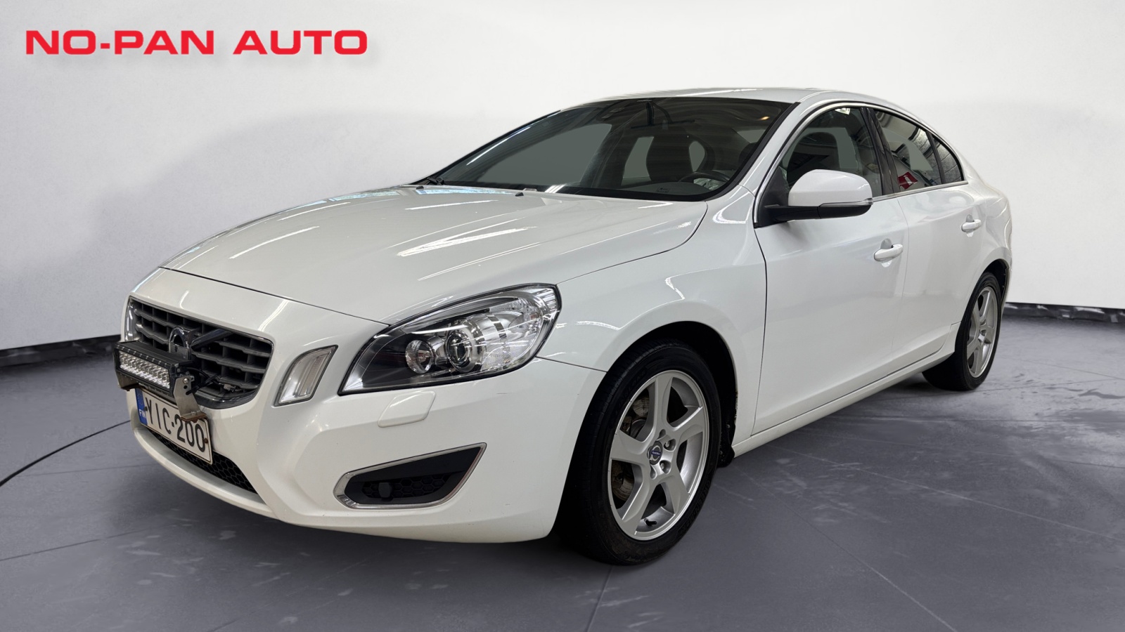 Volvo S60 1