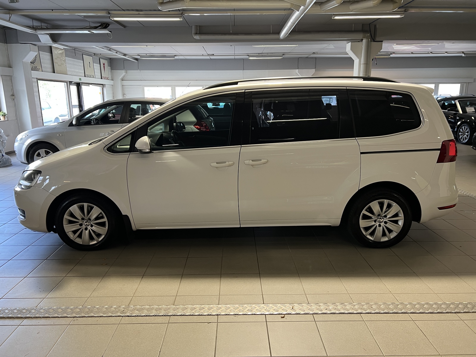 Volkswagen Sharan 6