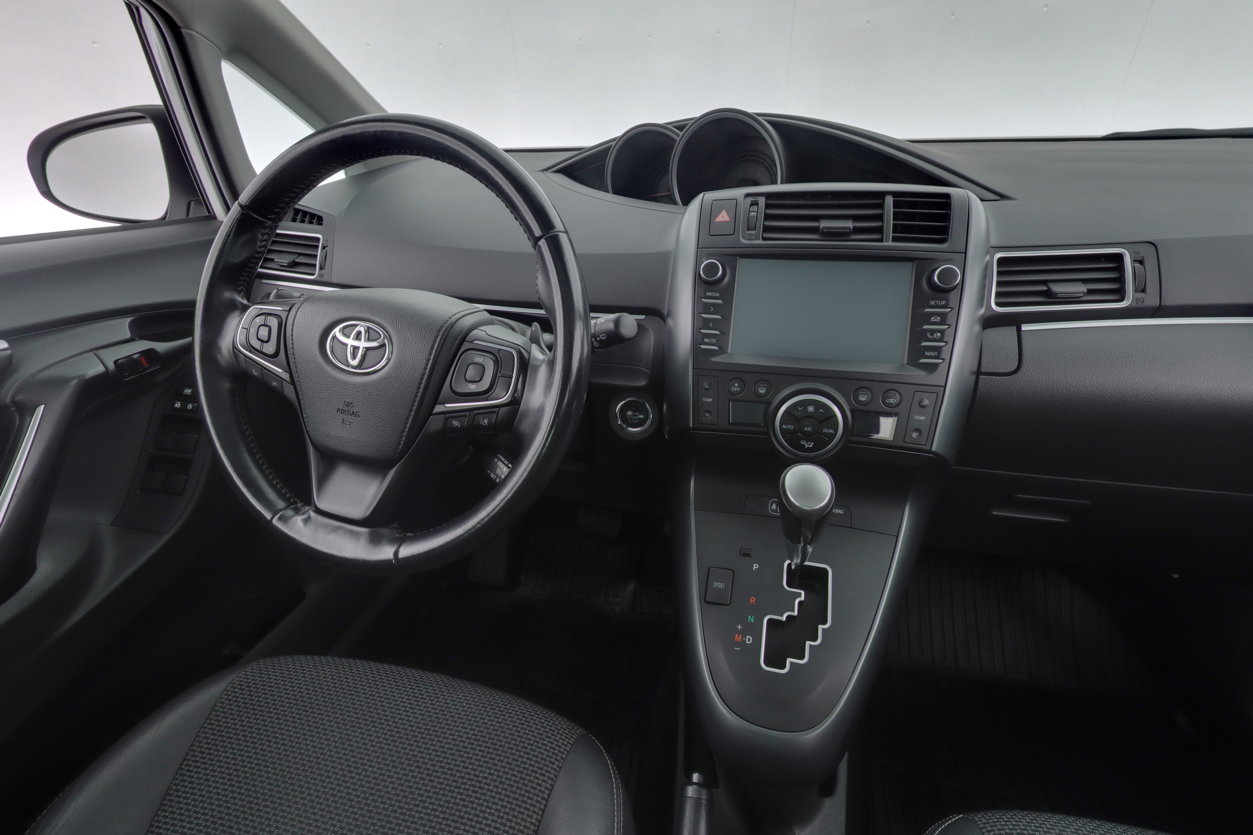 TOYOTA Verso 2017