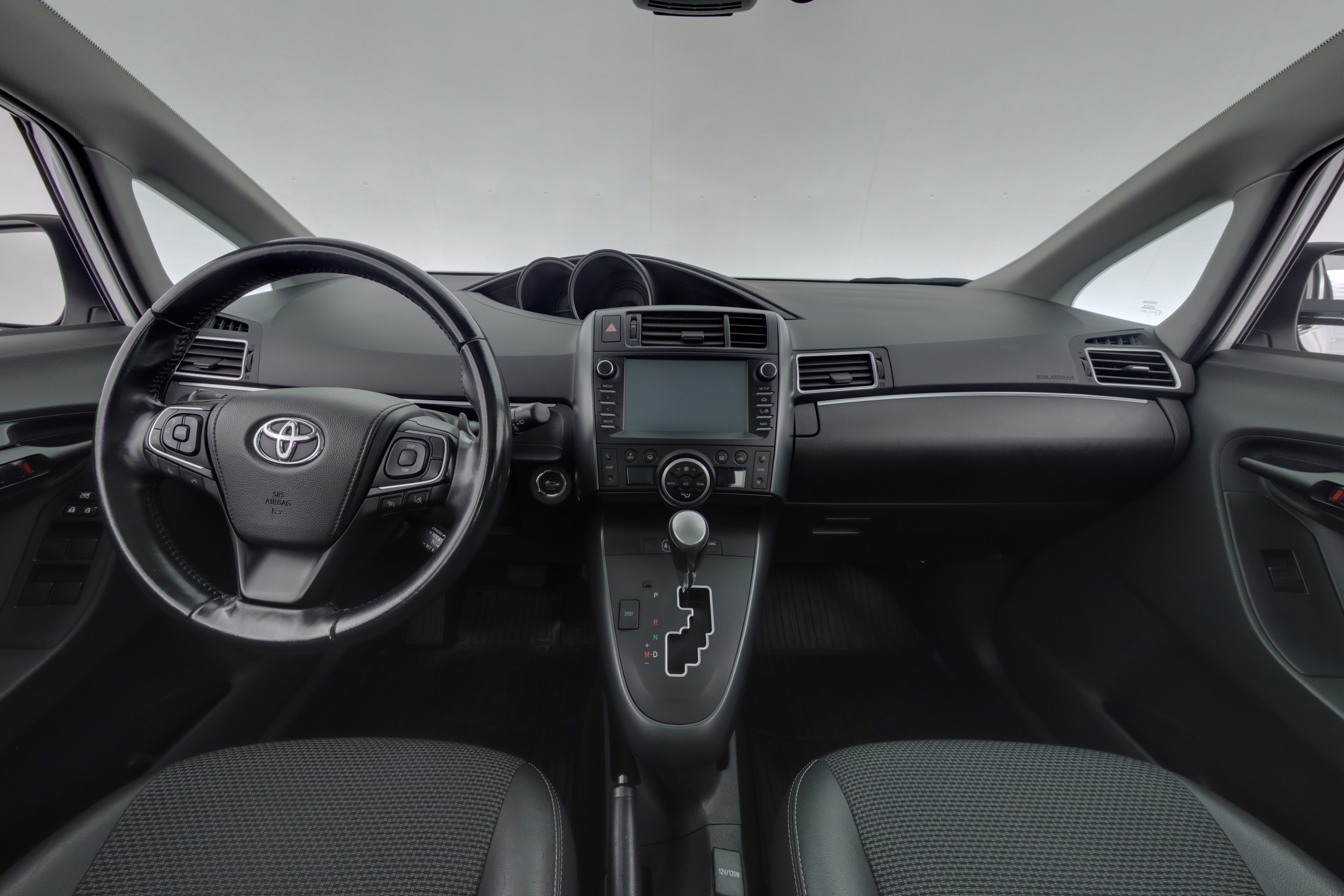 TOYOTA Verso 2017