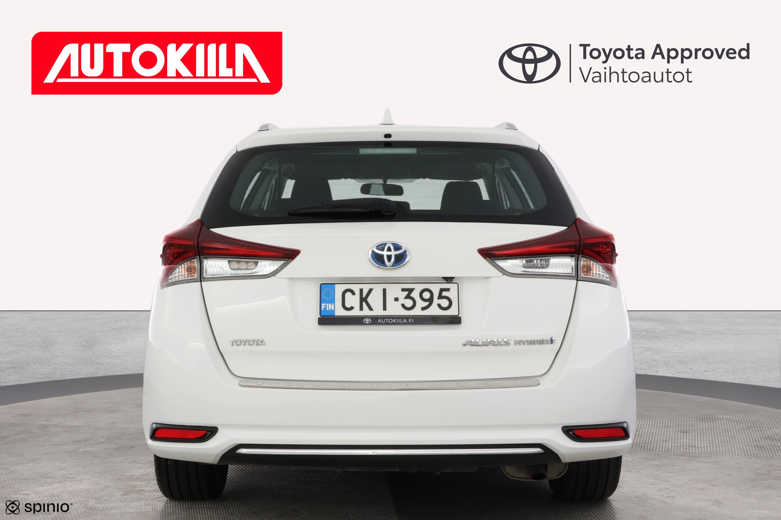 TOYOTA AURIS 2016