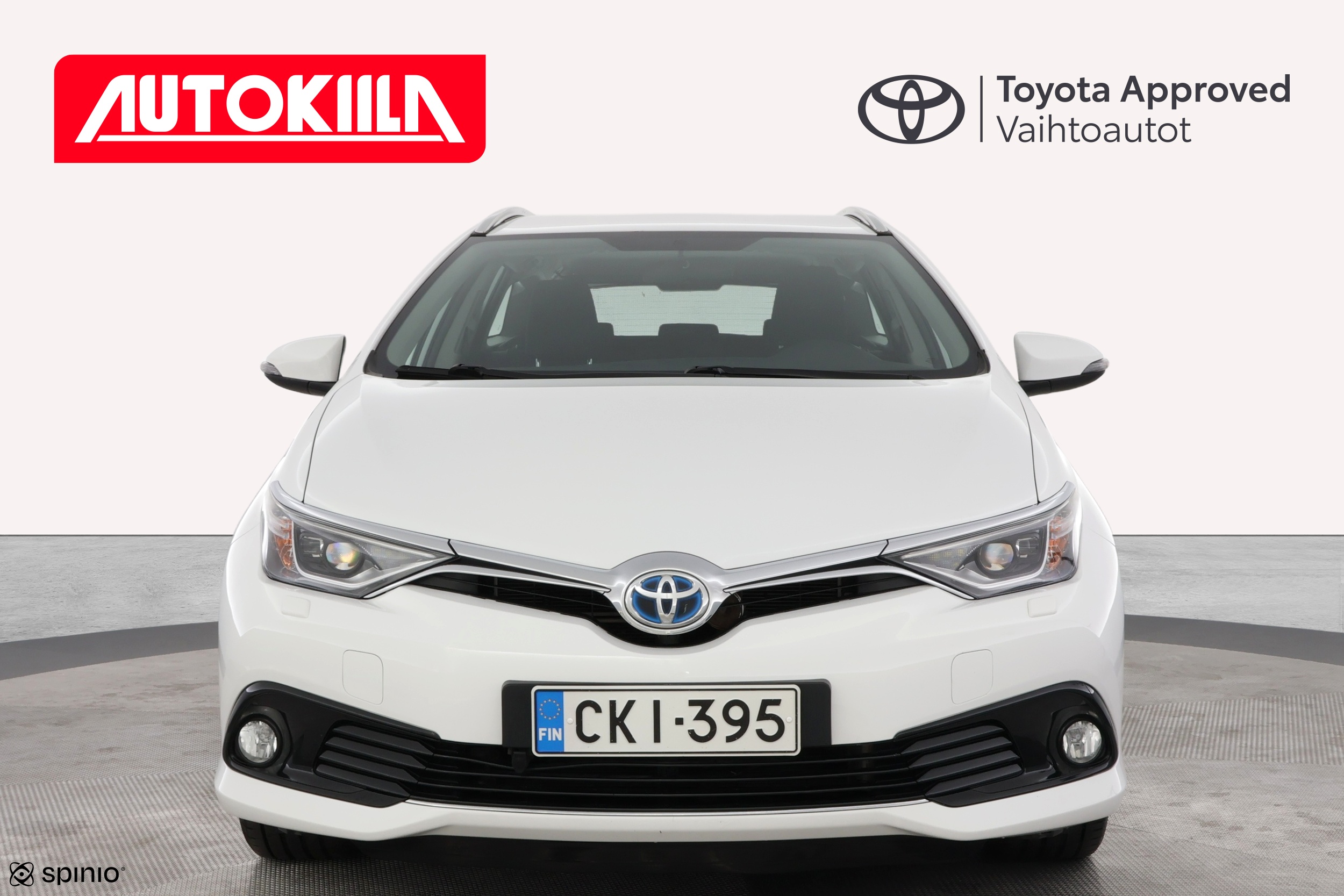 TOYOTA AURIS 2016