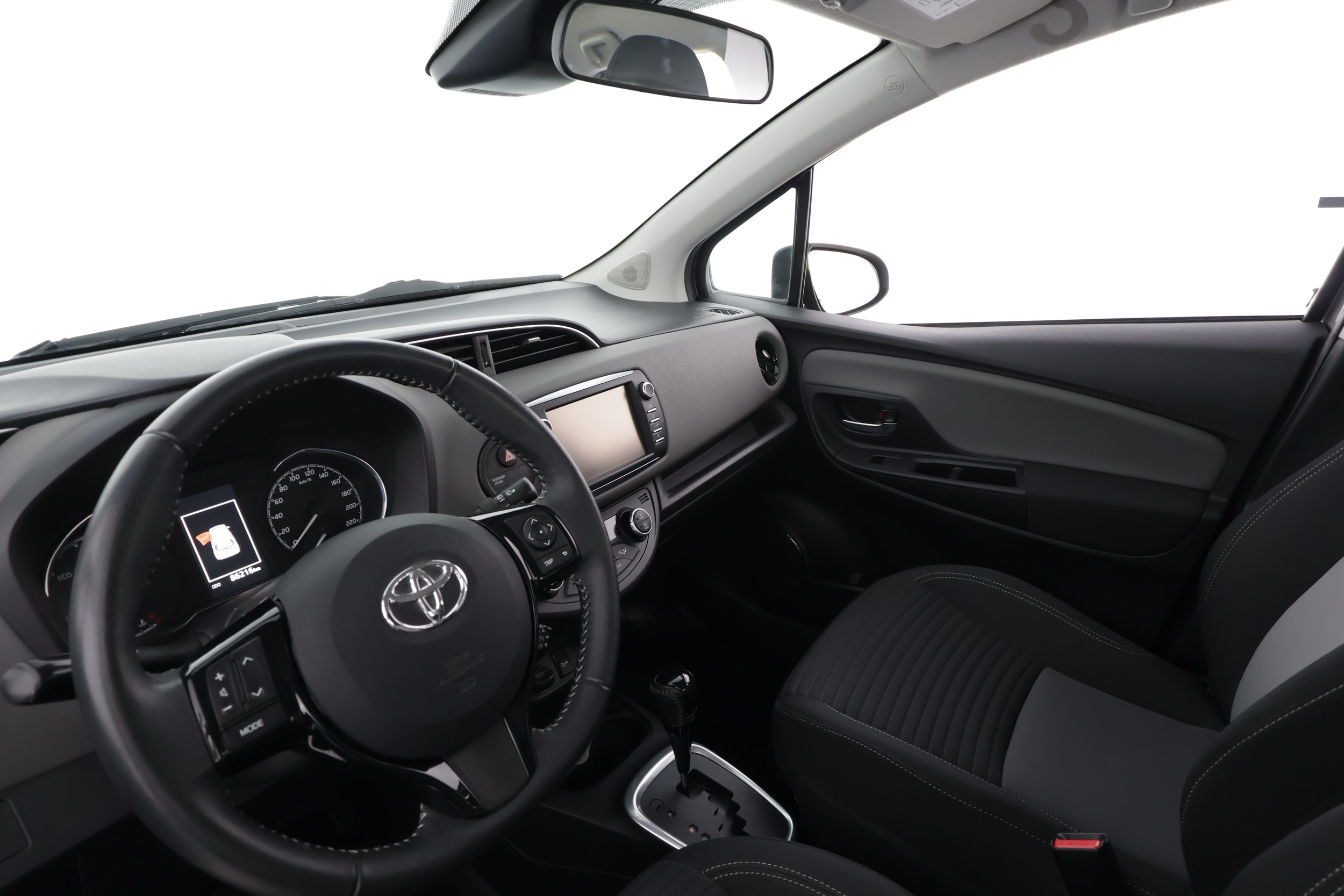 TOYOTA YARIS 2017