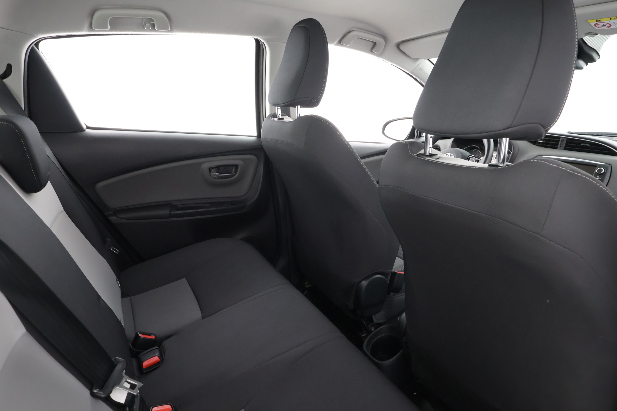 TOYOTA YARIS 2017