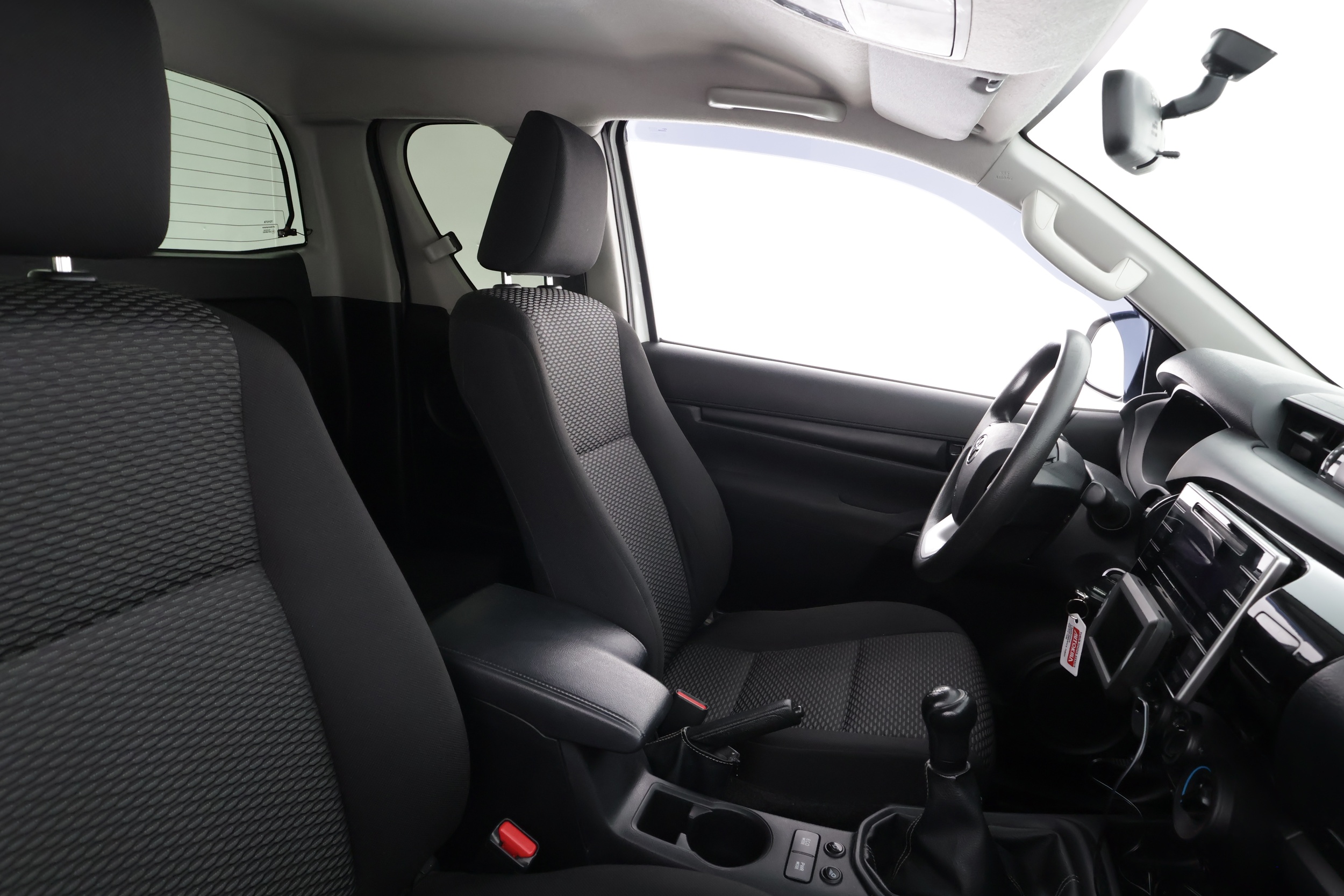 TOYOTA HILUX 2019