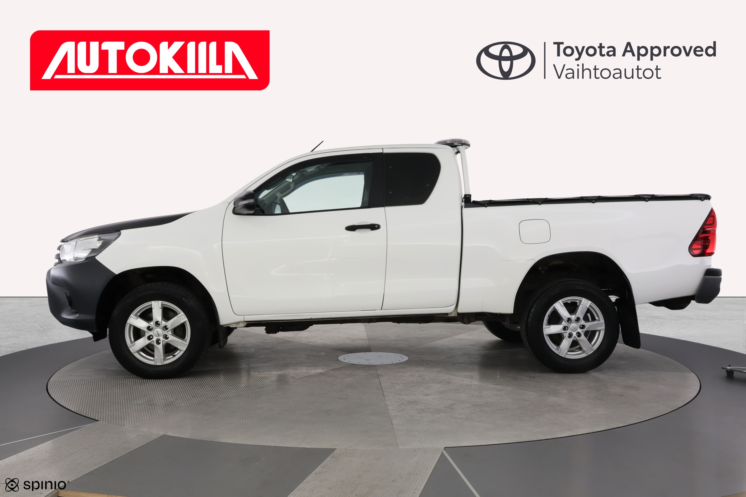 TOYOTA HILUX 2019