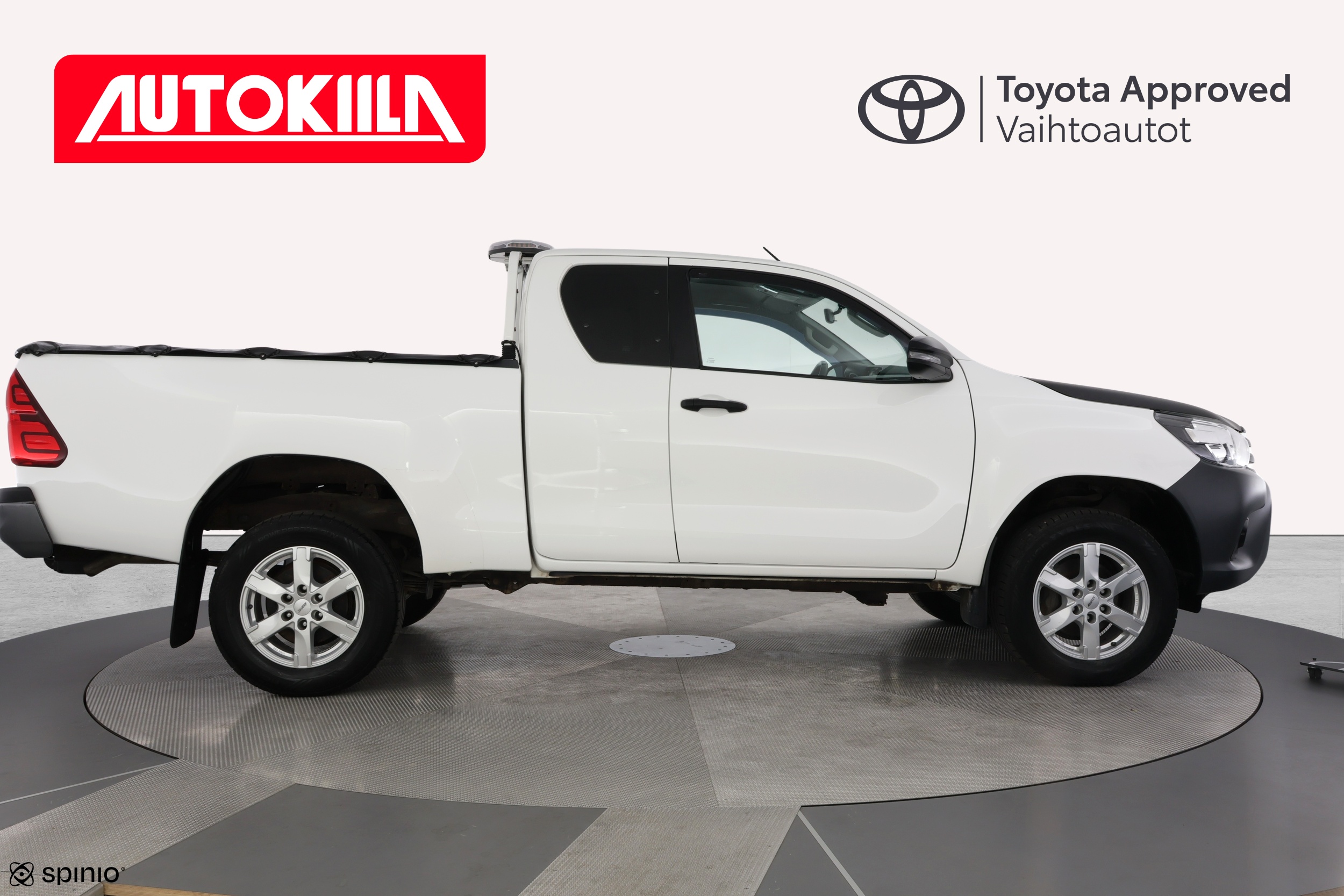 TOYOTA HILUX 2019